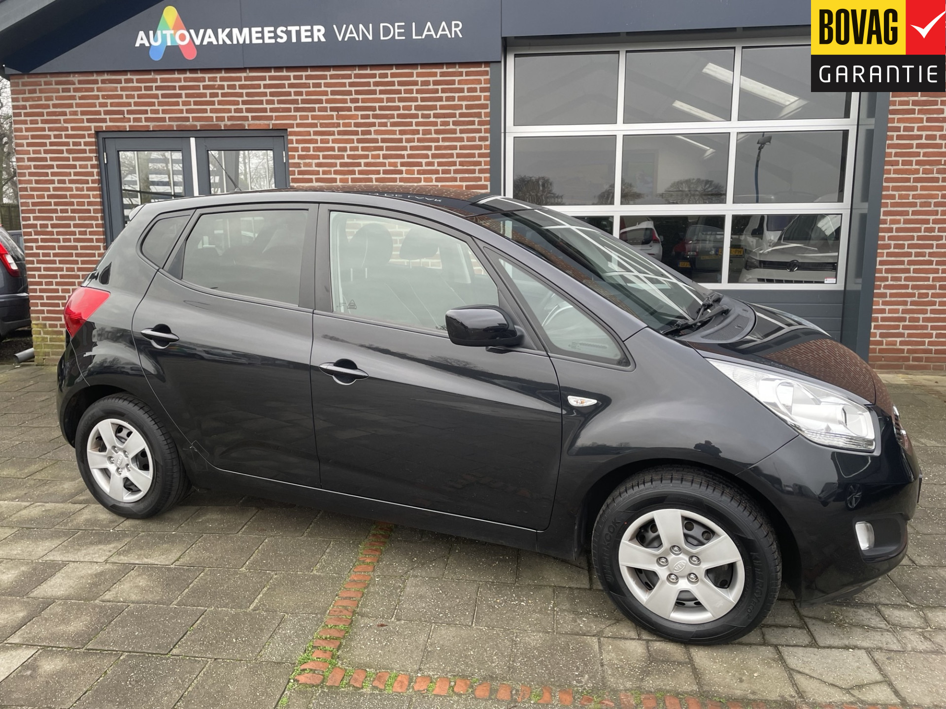 Kia Venga 1.4 CVVT Plus Pack ( Navigatie, Achteruitrijcamera, Trekhaak) RIJKLAARPRIJS!