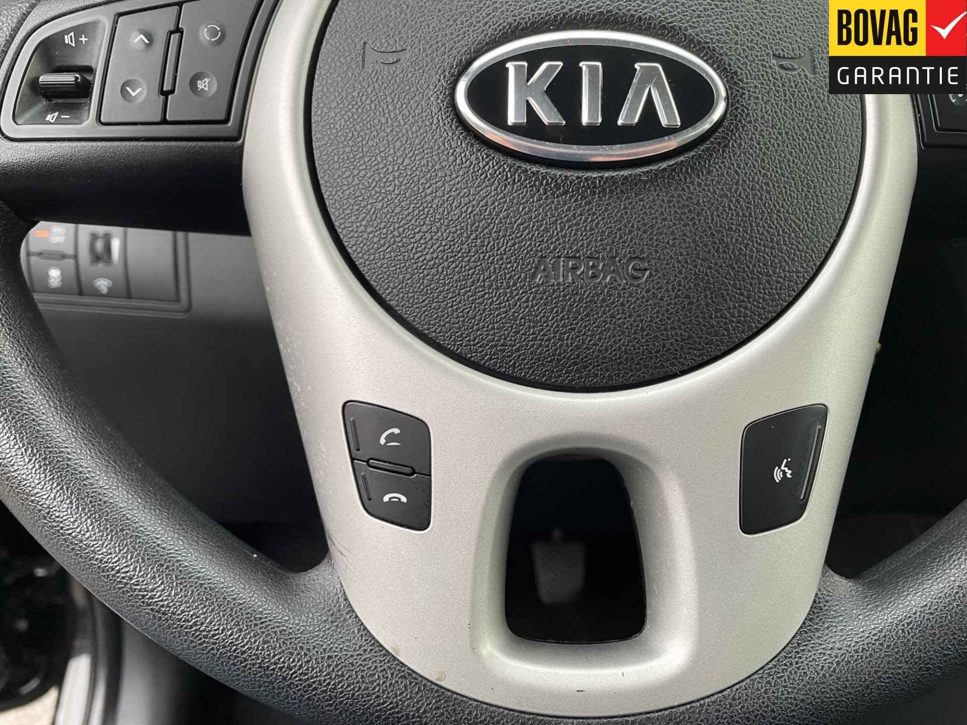 Kia Venga 1.4 CVVT Plus Pack ( Navigatie, Achteruitrijcamera, Trekhaak) RIJKLAARPRIJS! - 38/41