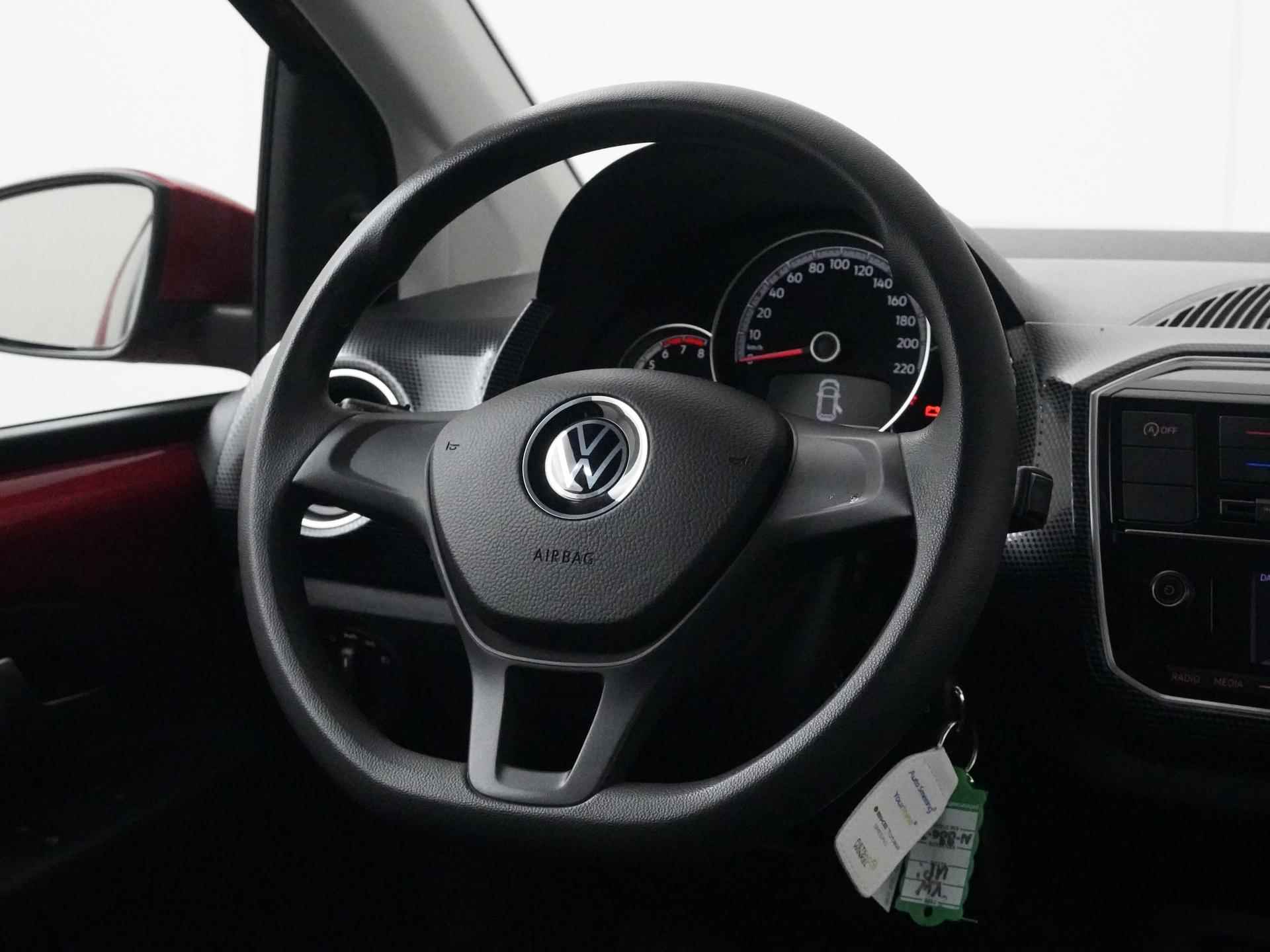 Volkswagen Up! 1.0 | Camera | Cruise | Zondag Open! - 7/26