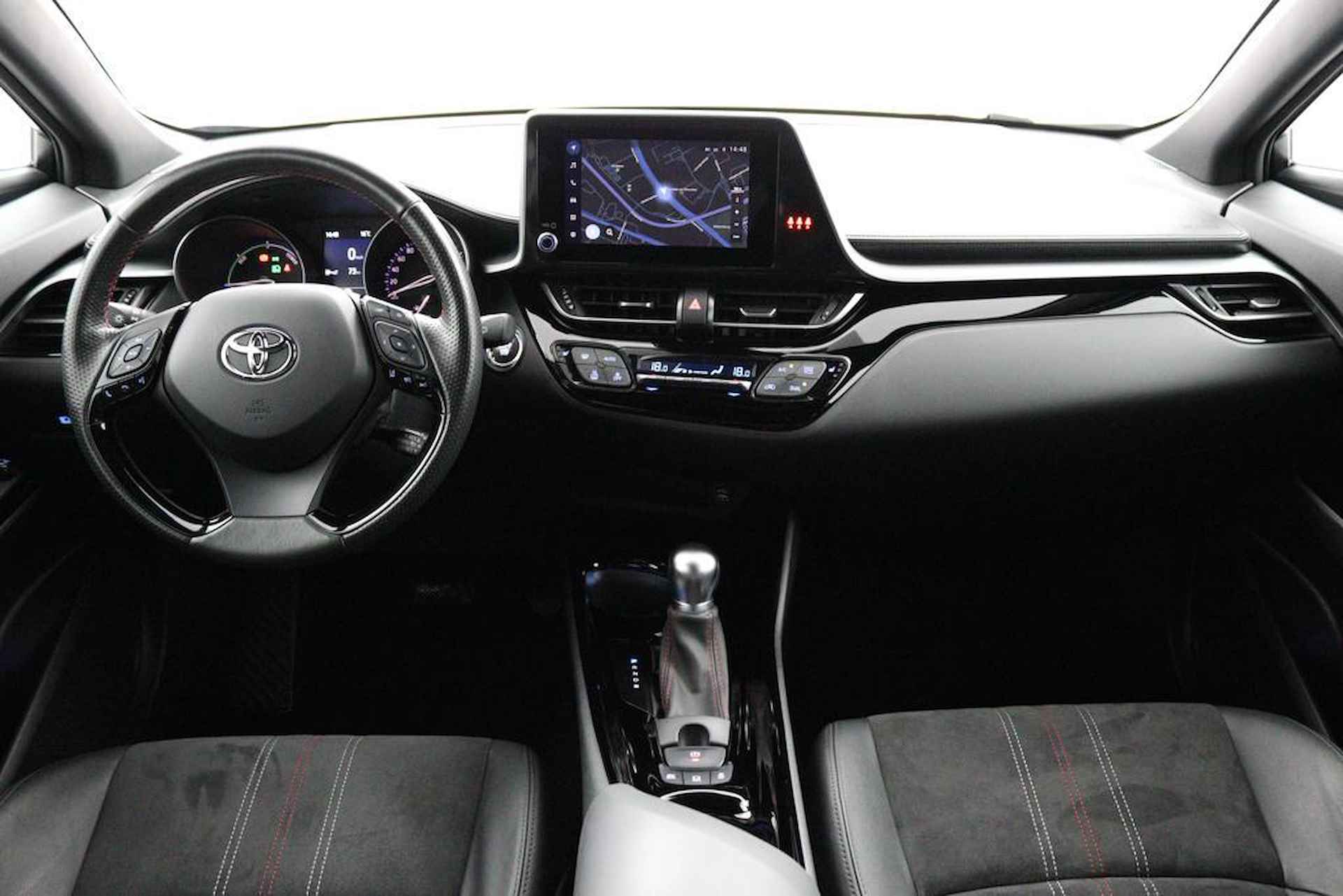 Toyota C-HR 1.8 Hybrid GR Limited | Dodehoek  detectie | Apple carplay/Android auto | Full map navigatie | Luxe alcantara bekleding | - 4/45