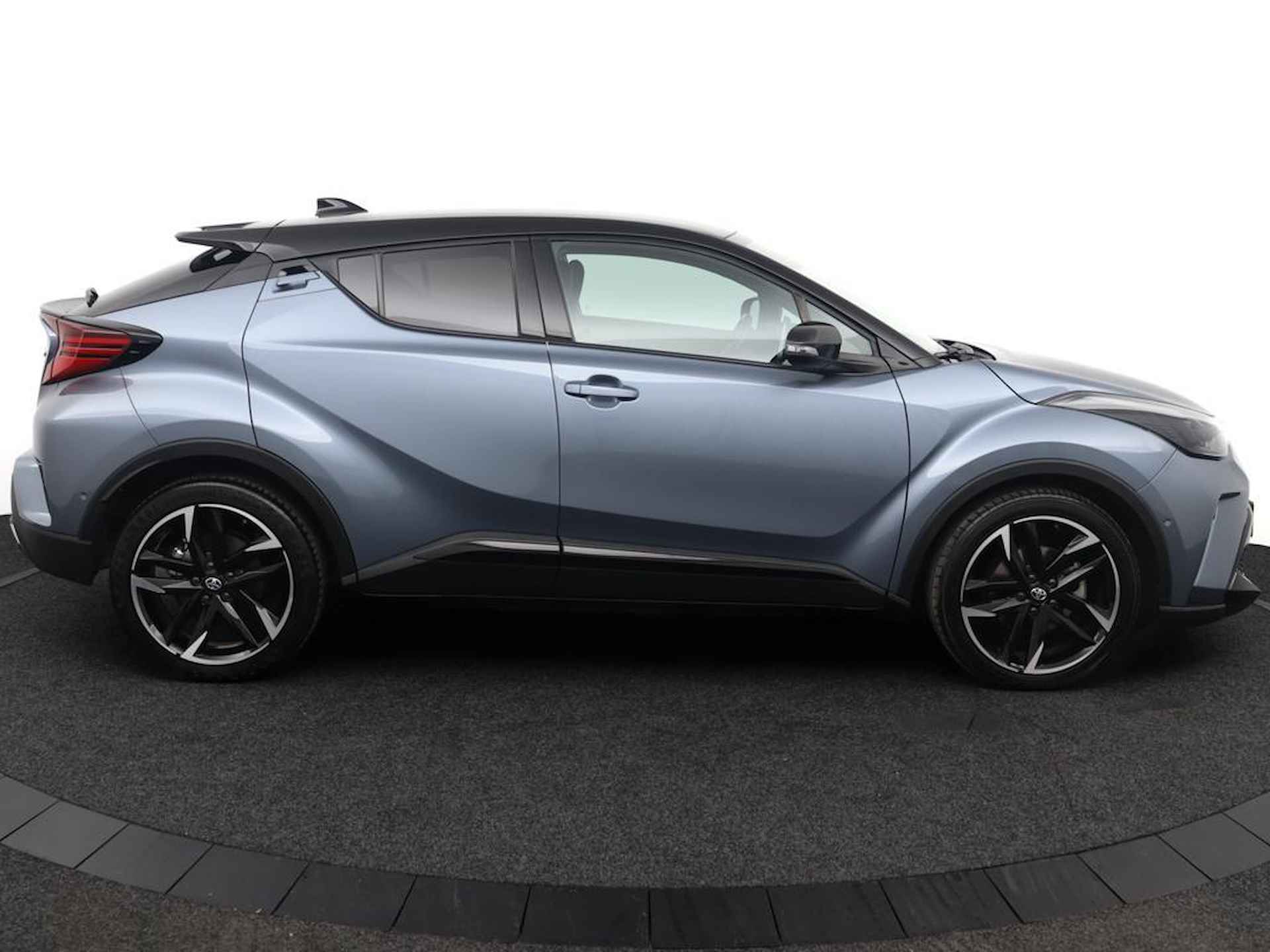 Toyota C-HR 1.8 Hybrid GR Limited | Dodehoek  detectie | Apple carplay/Android auto | Full map navigatie | Luxe alcantara bekleding | - 13/45