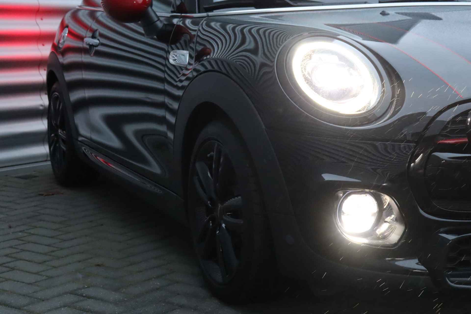 MINI Cooper S 2.0 192PK KNIGHTSBRIDGE EDITION JCW AUTOMAAT / NAVI / LEDER / CLIMA / FULL-LED / PDC / 17" LMV / KEYLESS / PANO. DAK / HARMANN - 14/37