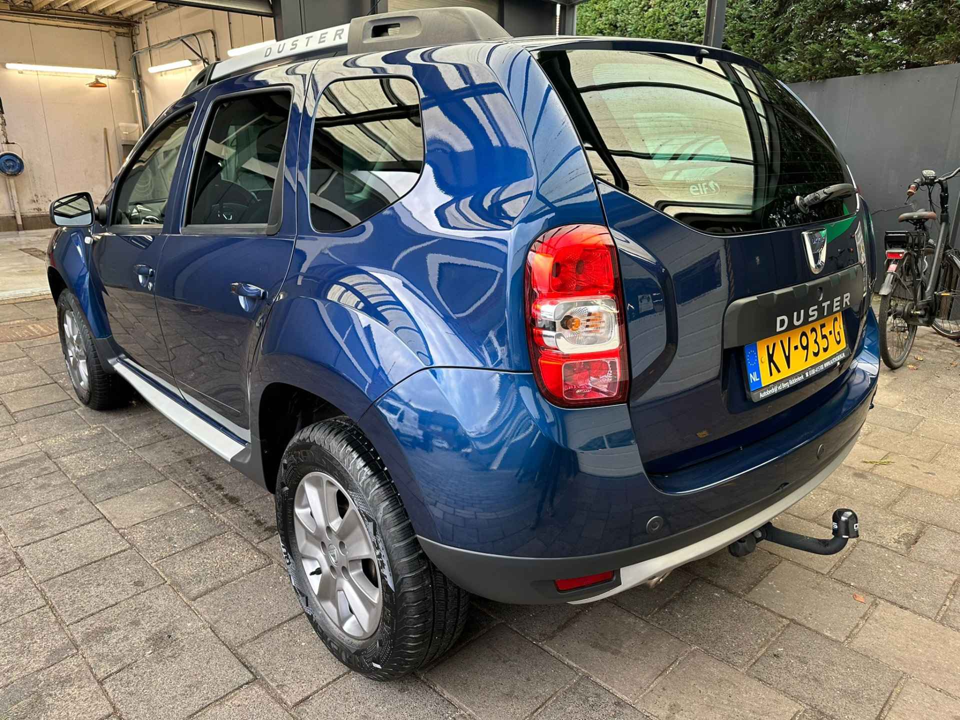 Dacia Duster 1.2 TCe 4x2 Lauréate Navigatie | trekhaak | All-season | - 2/5