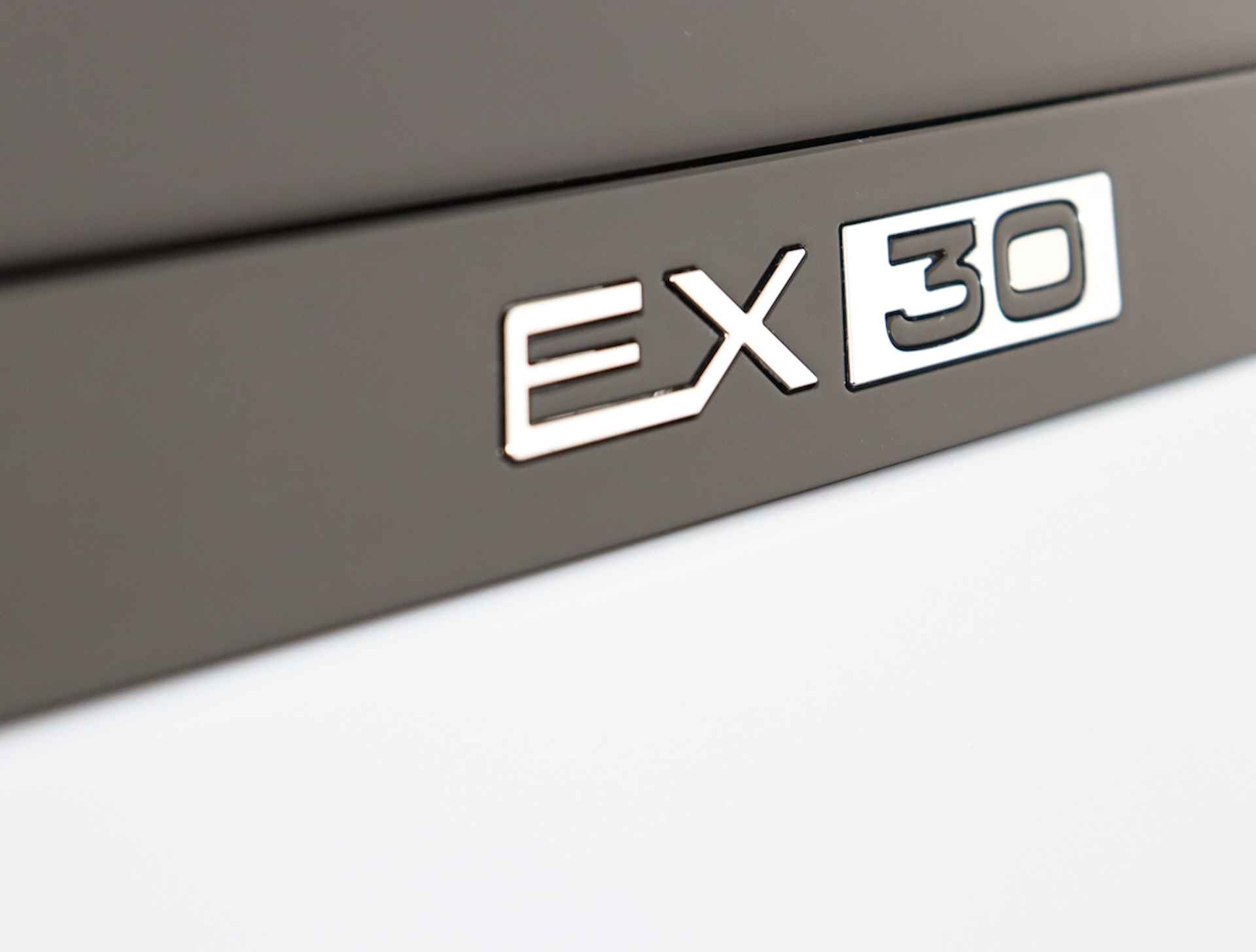 Volvo EX30 Single Motor Extended Range Plus 69 kWh Direct leverbaar! | SEPP Subsidie! | Stoel en Stuurverwarming | - 43/55