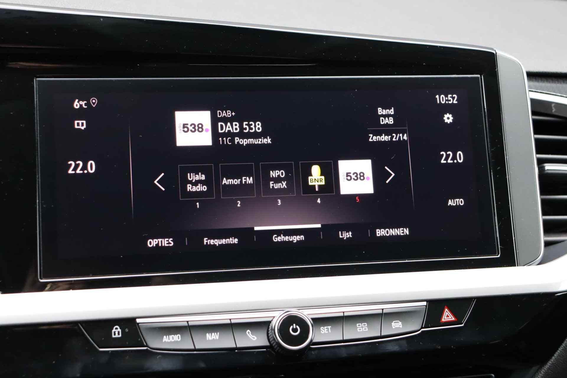 Opel Grandland 1.2 Turbo Level 2 AUT / Digitaal Dashboard / LED / AGR / - 21/39