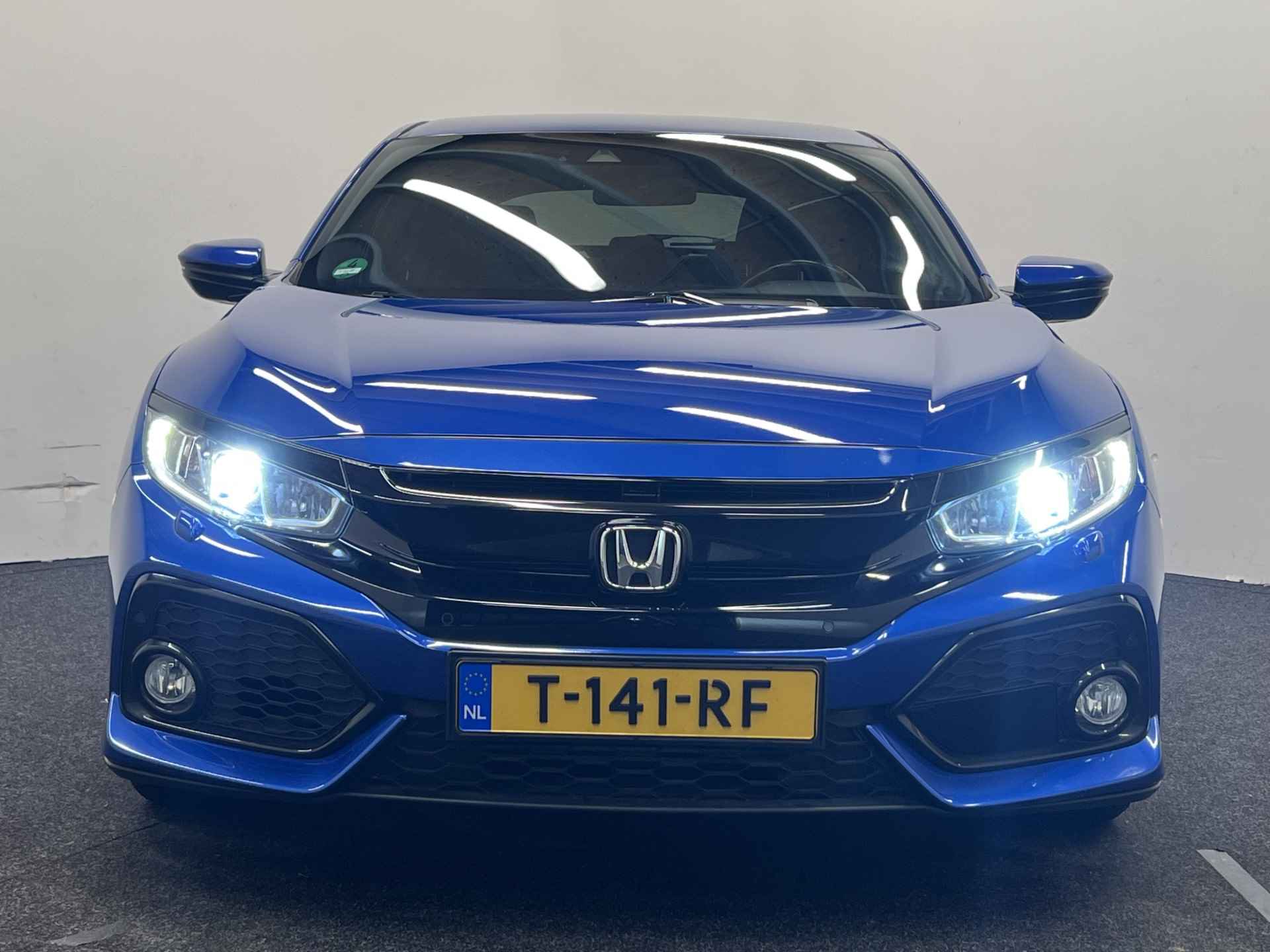 Honda Civic 1.0 i-VTEC Elegance | NAVIGATIE | STOELVERWARMING | CAMERA | PARKEERSENSOREN | - 38/41