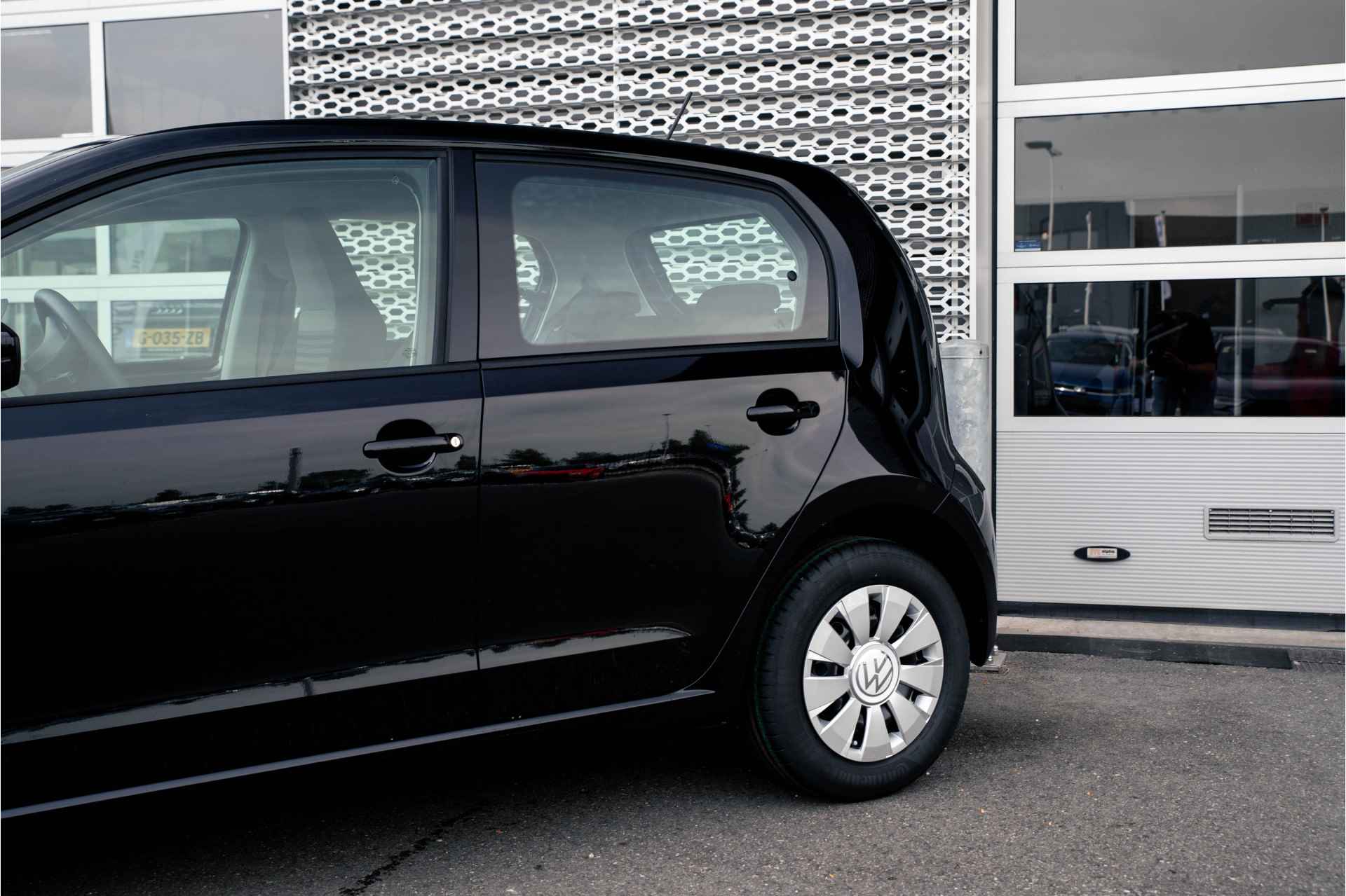 Volkswagen up! 1.0 MPI | Camera | Climate Control | Parkeersensoren | Cruise Control - 20/30