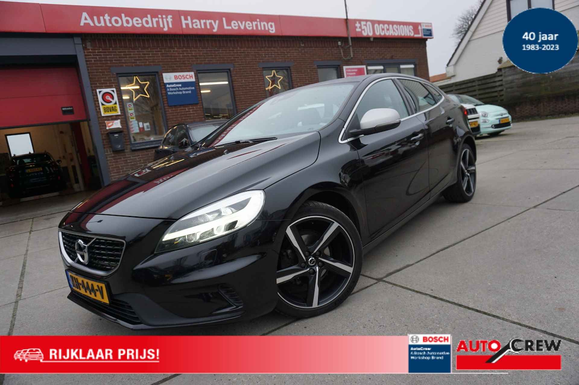 VOLVO V40 2.0 D2 120PK Momentum R-Design Navigatie - 1/18