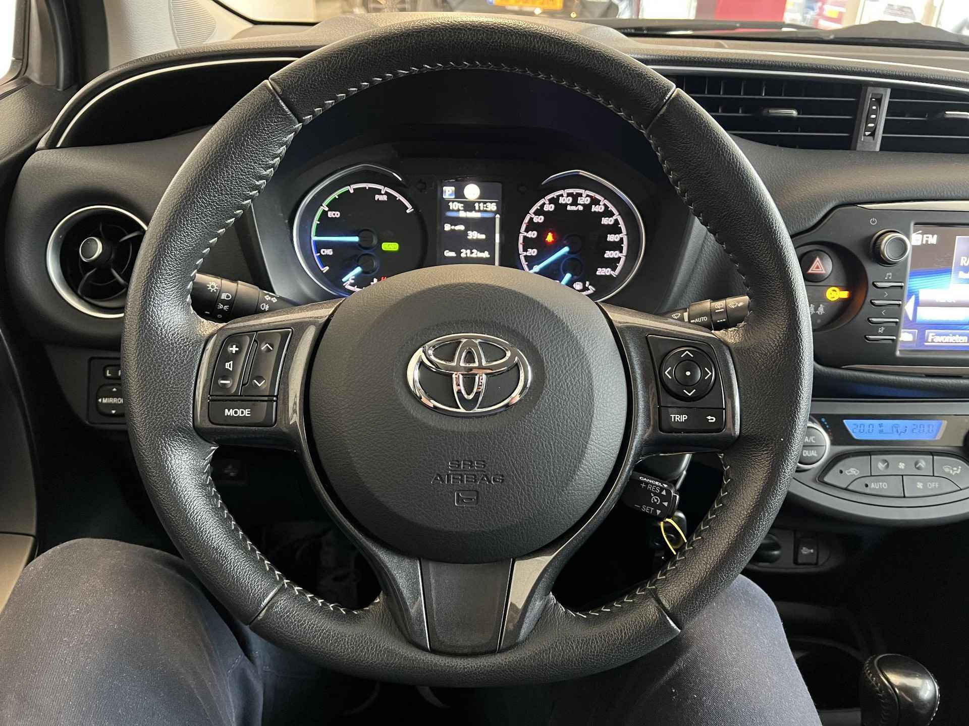 Toyota Yaris 1.5 Hybrid Y20 - 12/26