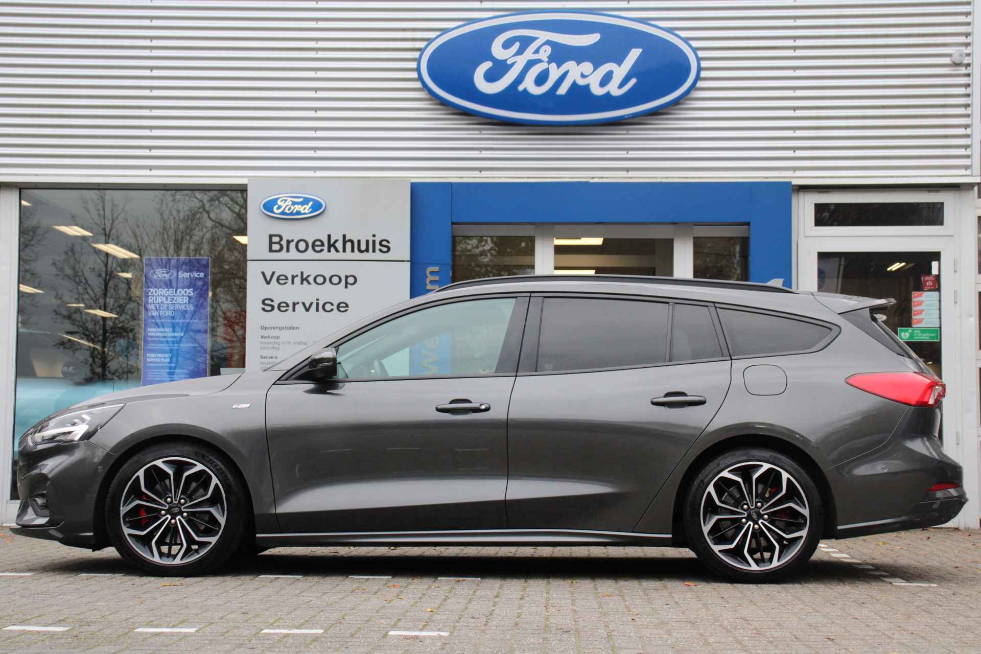 Ford Focus Wagon 1.0EB ST-LINE X | FULL OPTION!! | NL-AUTO! | ADAPTIVE CRUISE | 18" LMV | DESIGN PACK | ADAPTIVE LED | CAMERA | WINTERPACK - 2/44