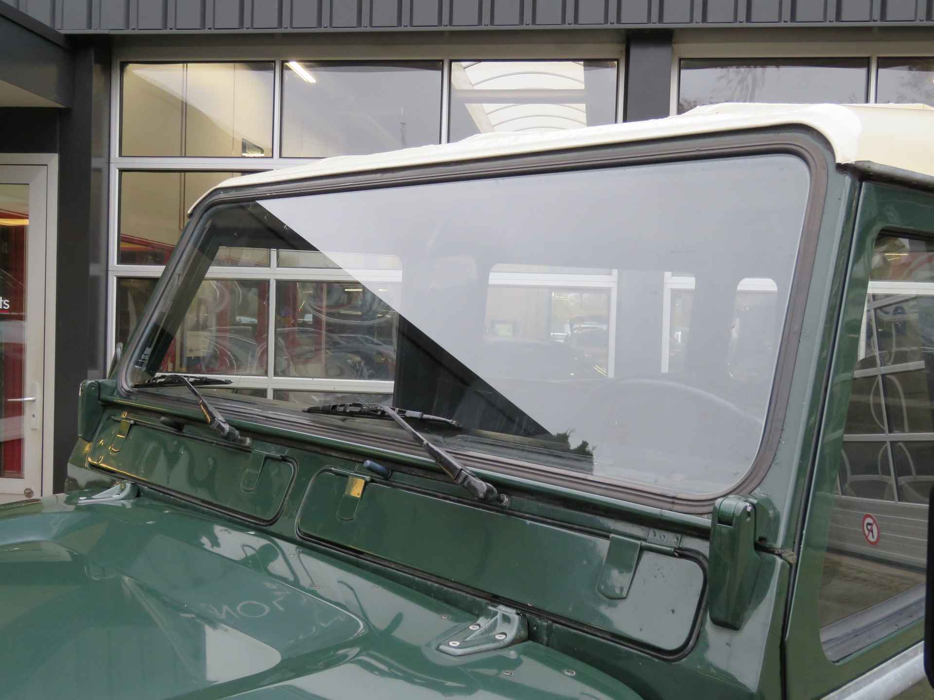 Land Rover Defender 2.5 90" County / Gegalvaniseerd chassis / Apk tot 06-11-2026 - 8/37