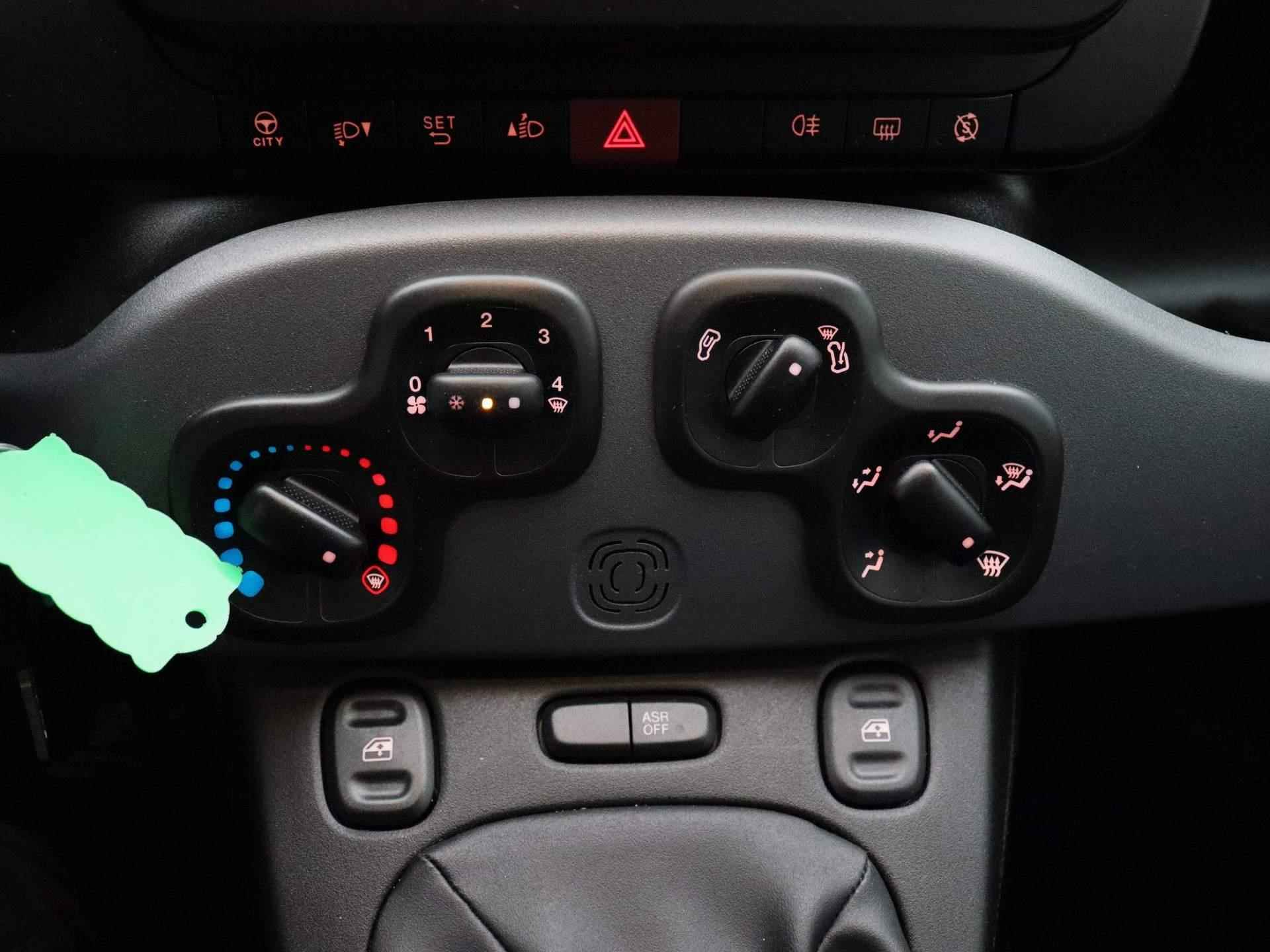 Fiat Panda 1.0 Hybrid City Life | Apple CarPlay | DAB+ Radio | Airco | - 16/24