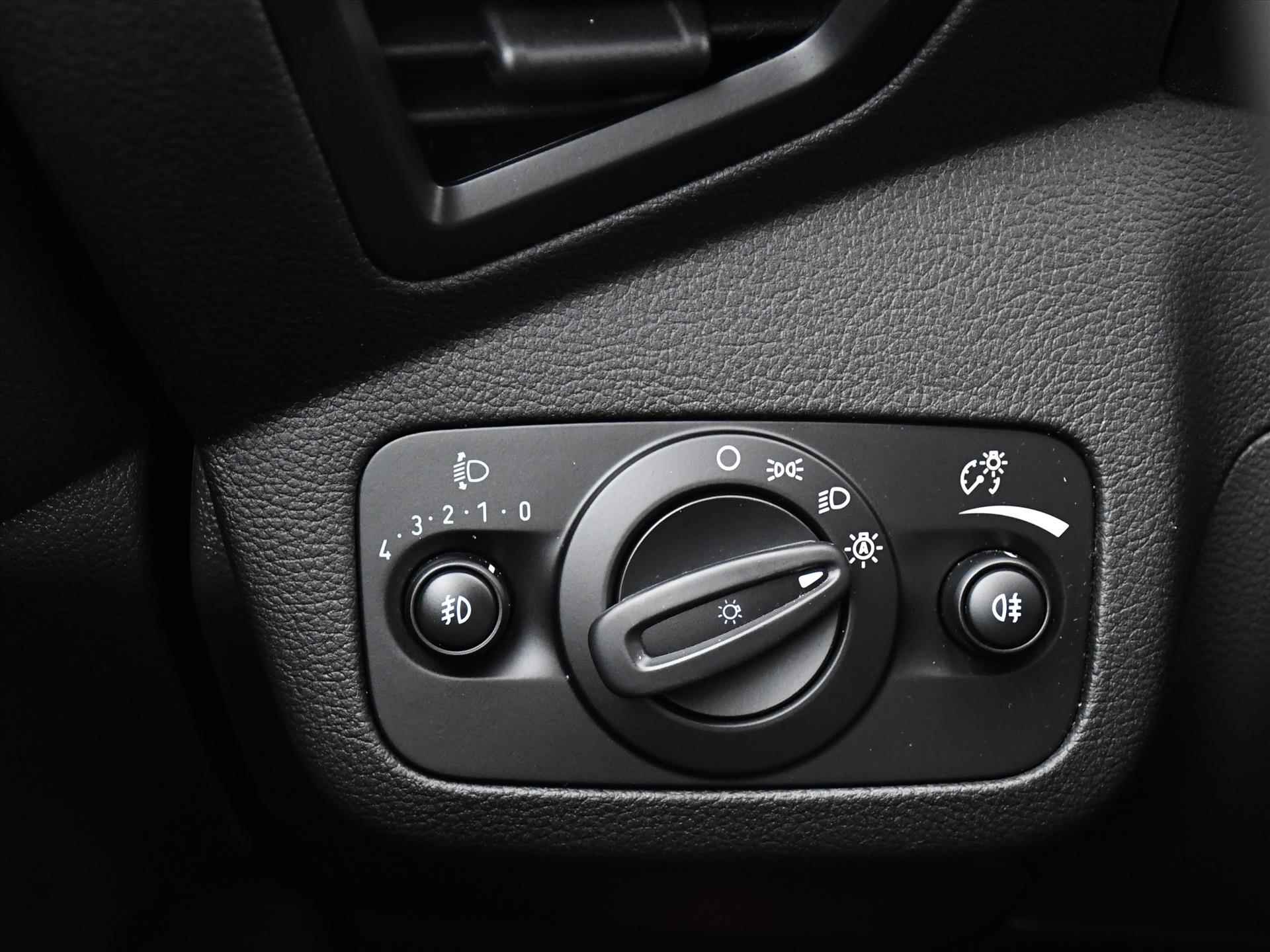 Ford Grand C-Max Titanium 1.5 EcoBoost 150pk Automaat CRUISE.C | LEDER | PDC ACHTER + CAM. | DAB | NAVI | CLIMA - 26/33