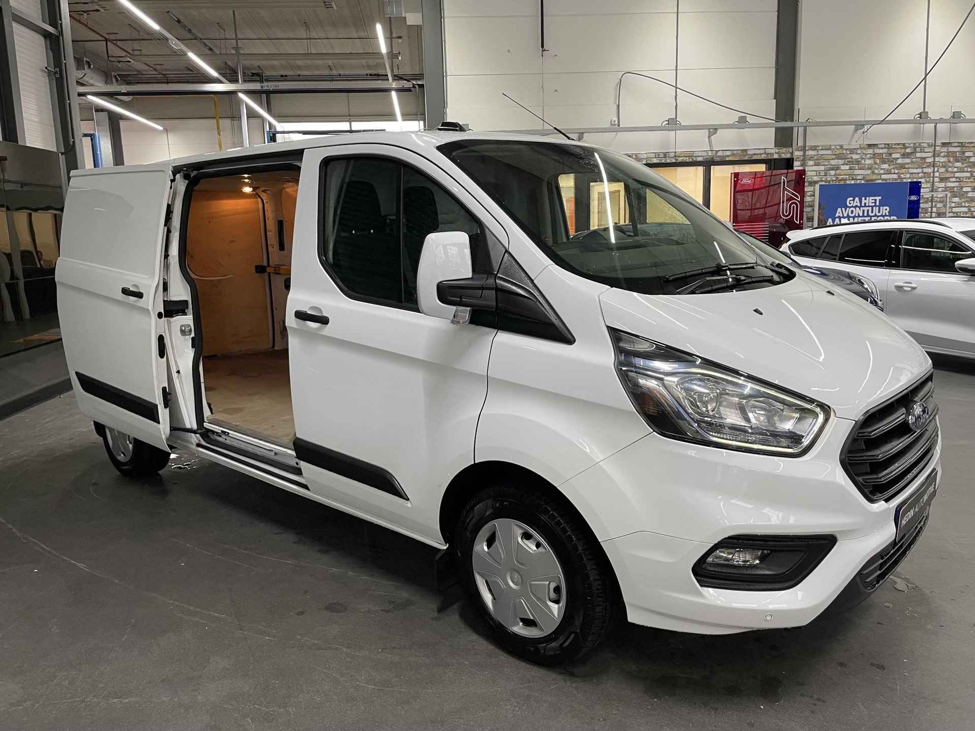 Ford Transit Custom 300 2.0 TDCI L2H1 Trend 130PK - 8/24