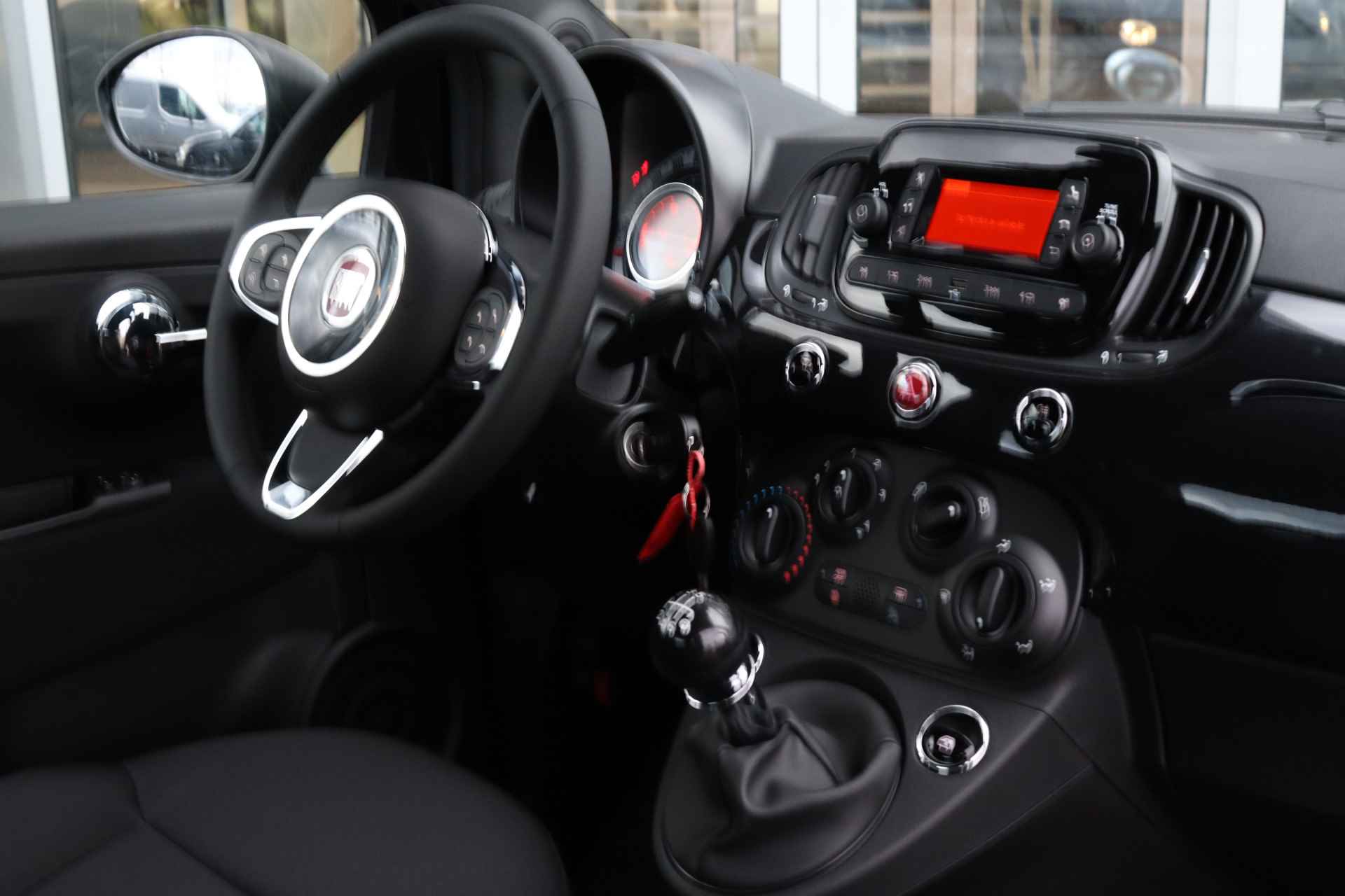 Fiat 500C 1.0 Hybrid Urban Cabrio | €3742,- KORTING | Bluetooth | Airco | Centrale Deurvergrendeling - 4/25