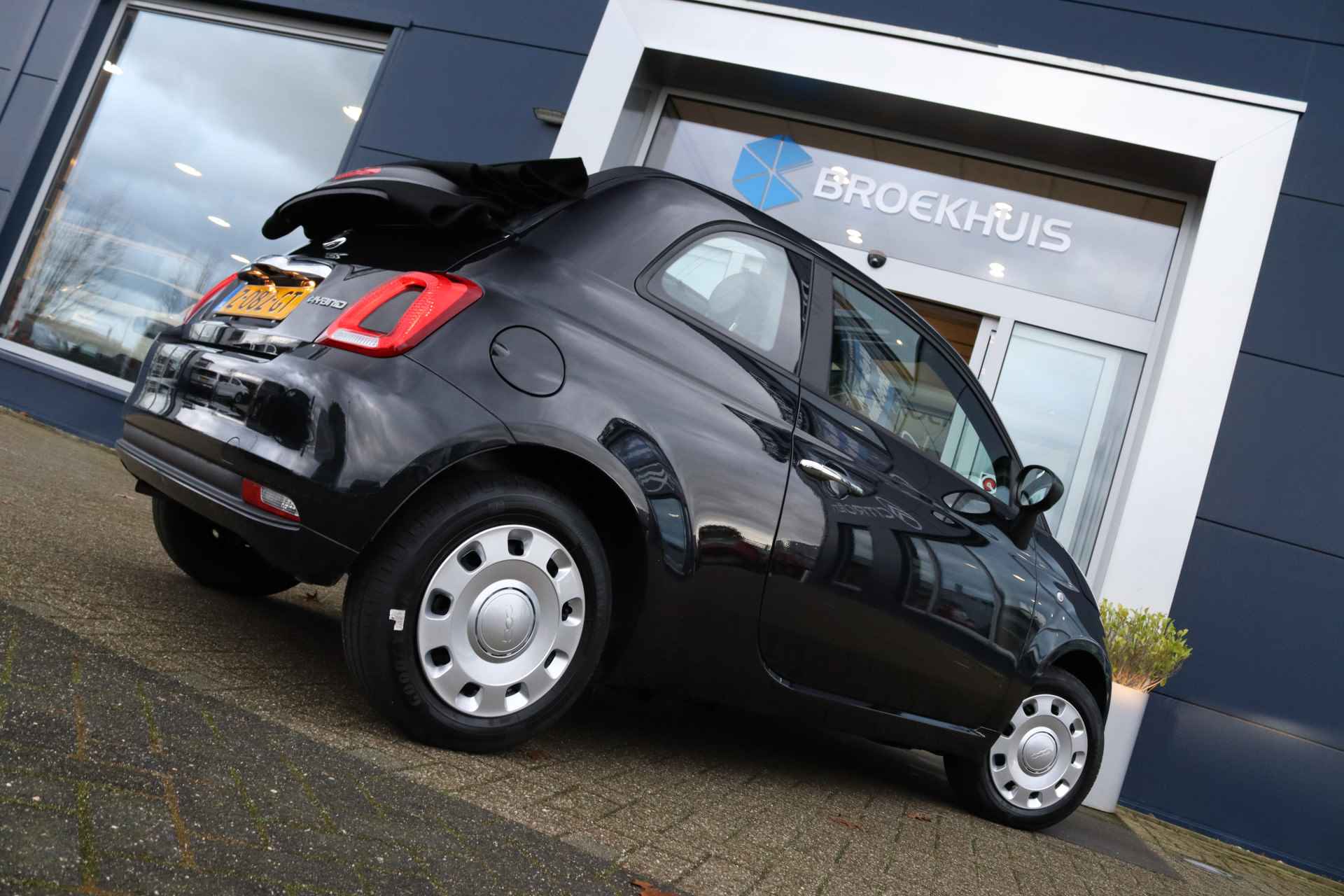 Fiat 500C 1.0 Hybrid Urban Cabrio | €3742,- KORTING | Bluetooth | Airco | Centrale Deurvergrendeling - 10/25