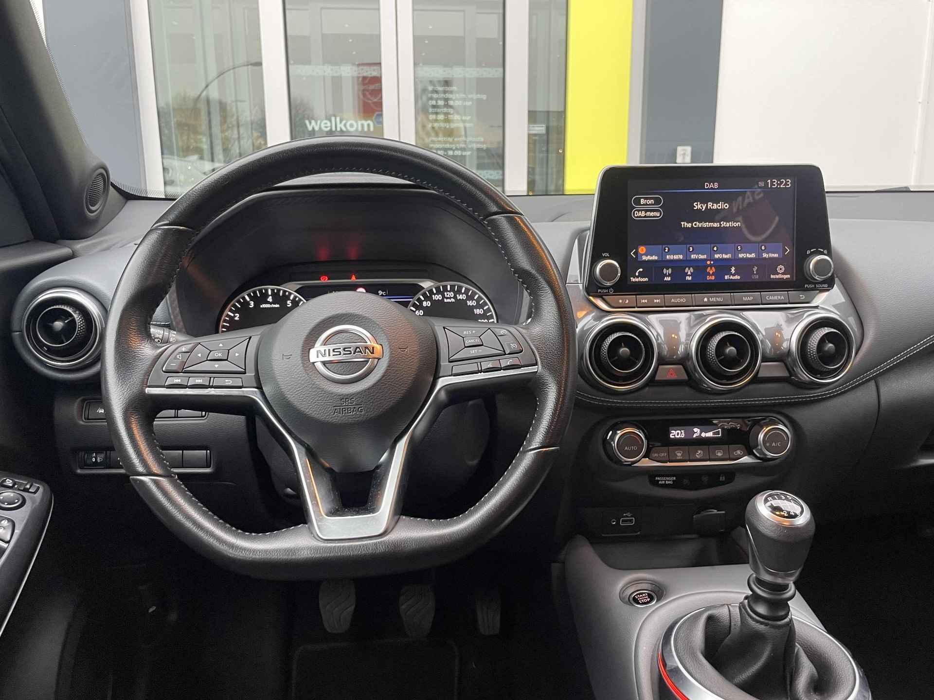 Nissan Juke 1.0 DIG-T 116 N-Connecta | Navigatie - 4/34