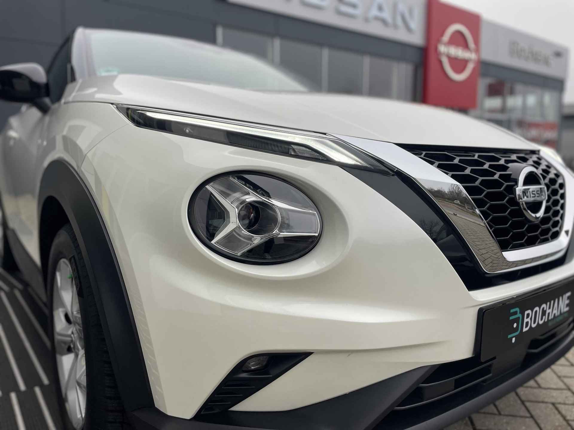 Nissan Juke 1.0 DIG-T 116 N-Connecta | Navigatie - 24/34