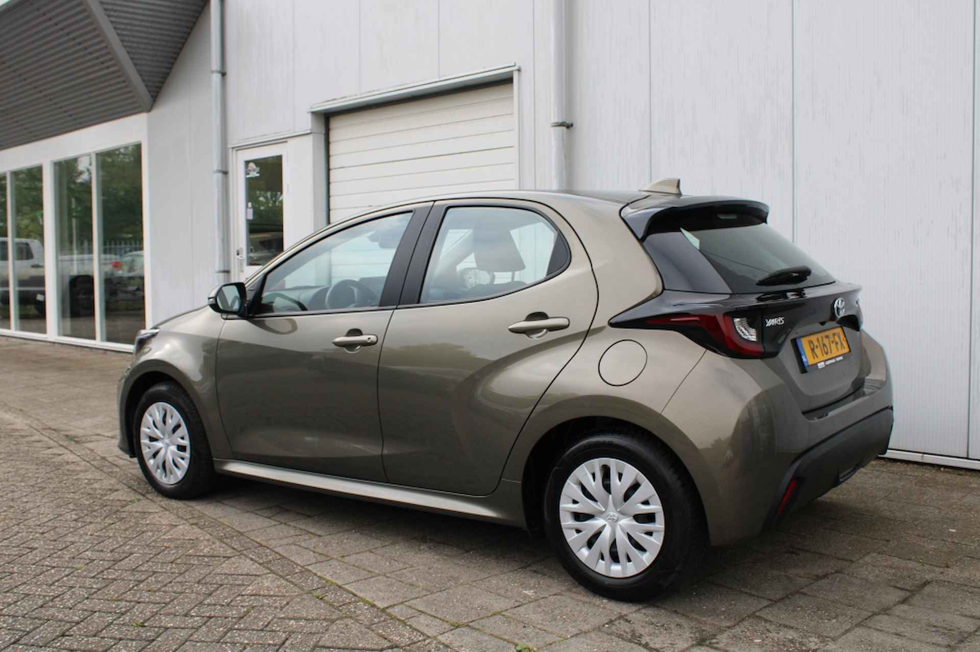 Toyota Yaris 1.5 Hyb. Active + Navigatie - 3/23