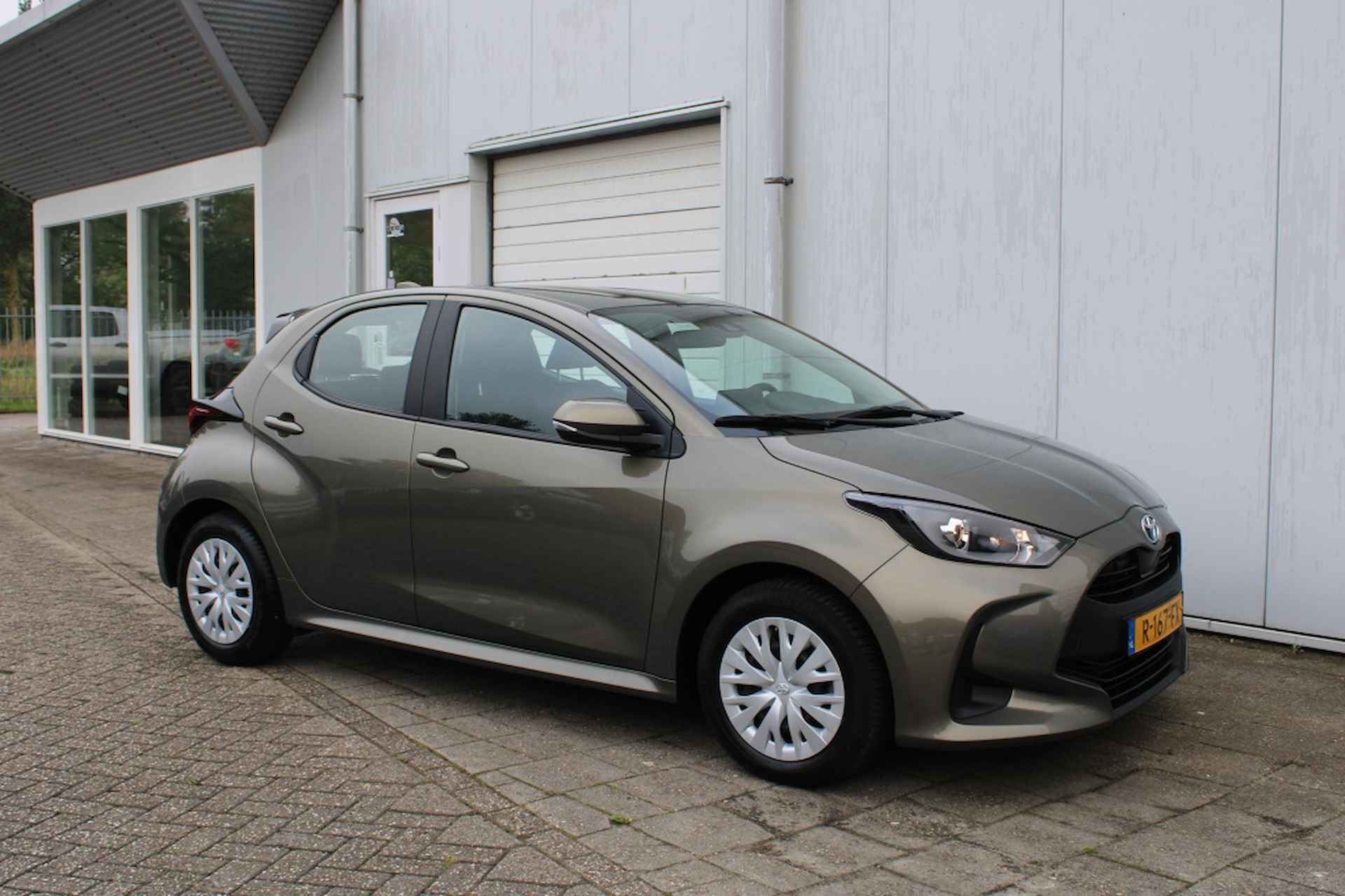 Toyota Yaris 1.5 Hyb. Active + Navigatie - 6/23