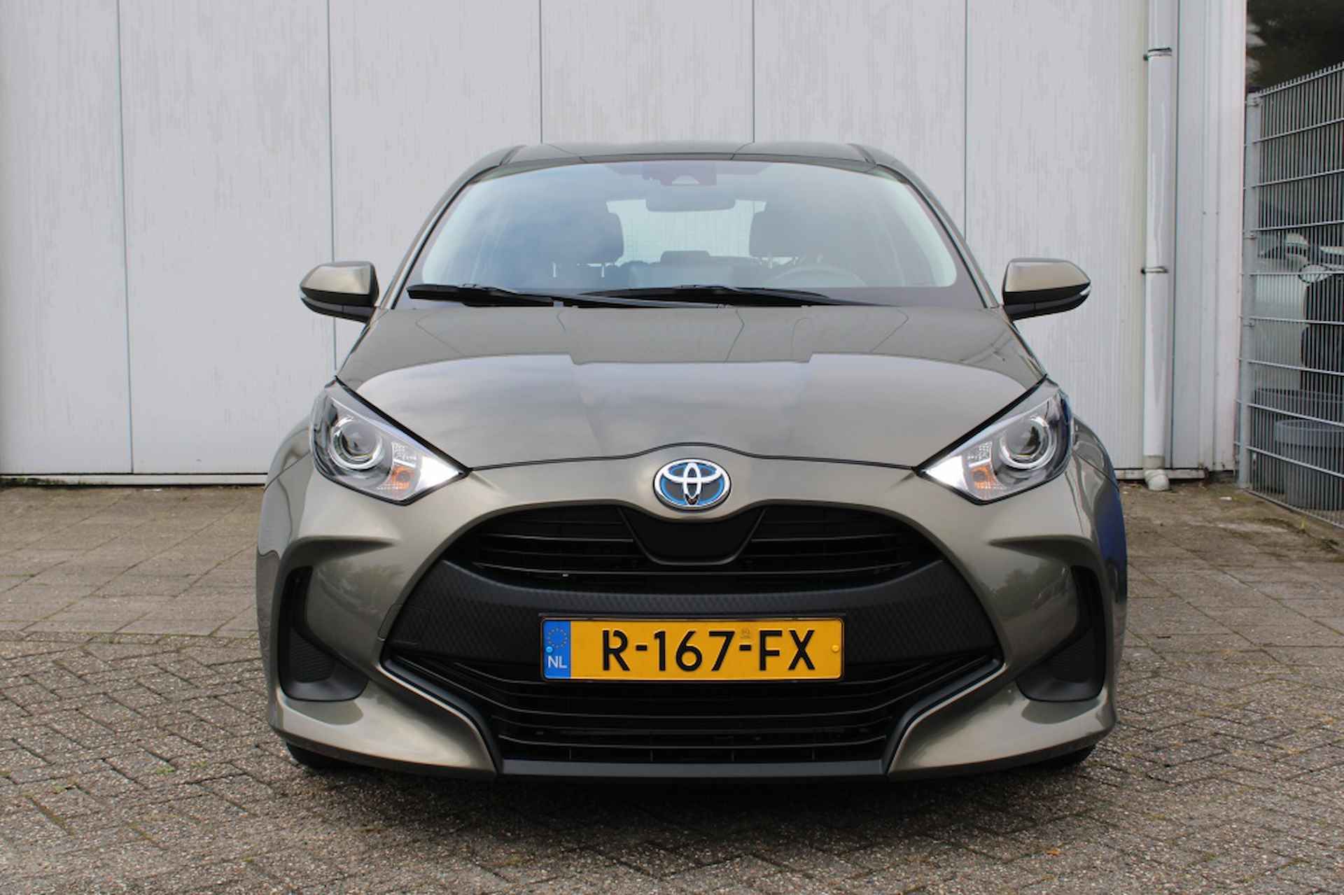 Toyota Yaris 1.5 Hyb. Active + Navigatie - 9/23