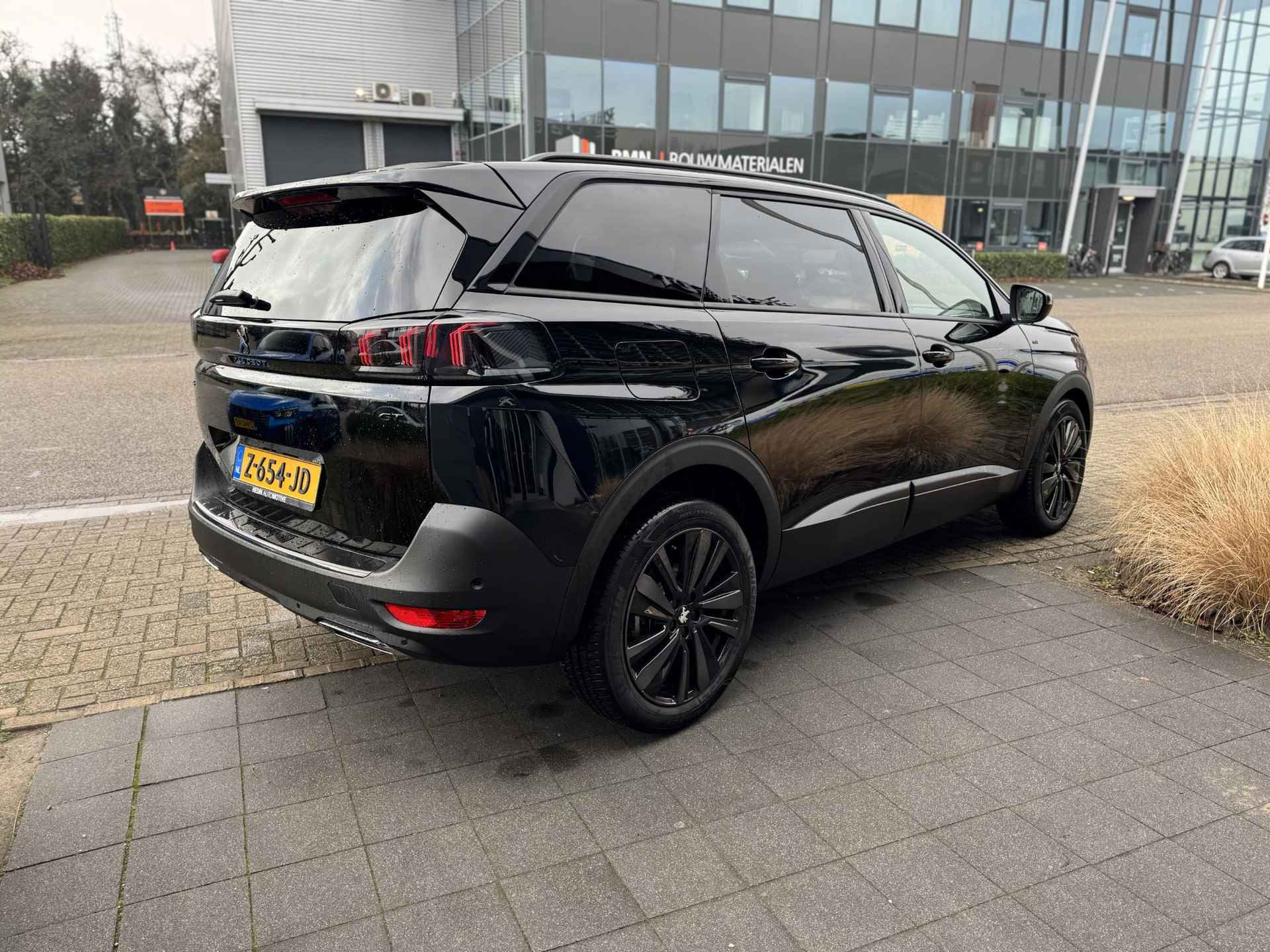 Peugeot 5008 130 GT l Black Pack l Panorama dak - 6/34