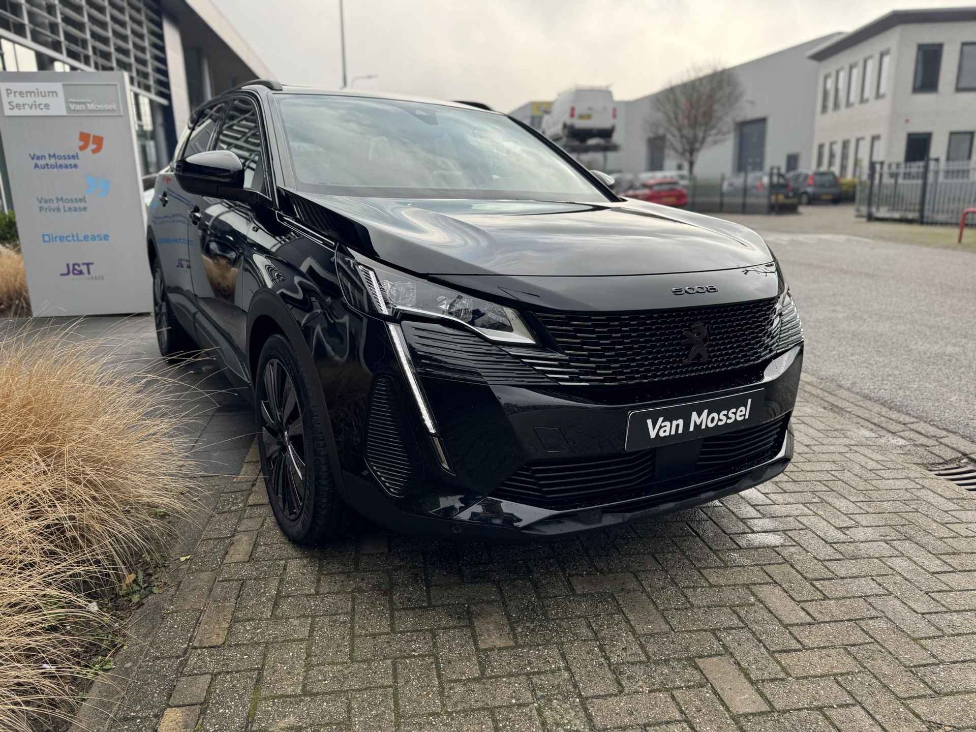 Peugeot 5008 130 GT l Black Pack l Panorama dak - 7/34