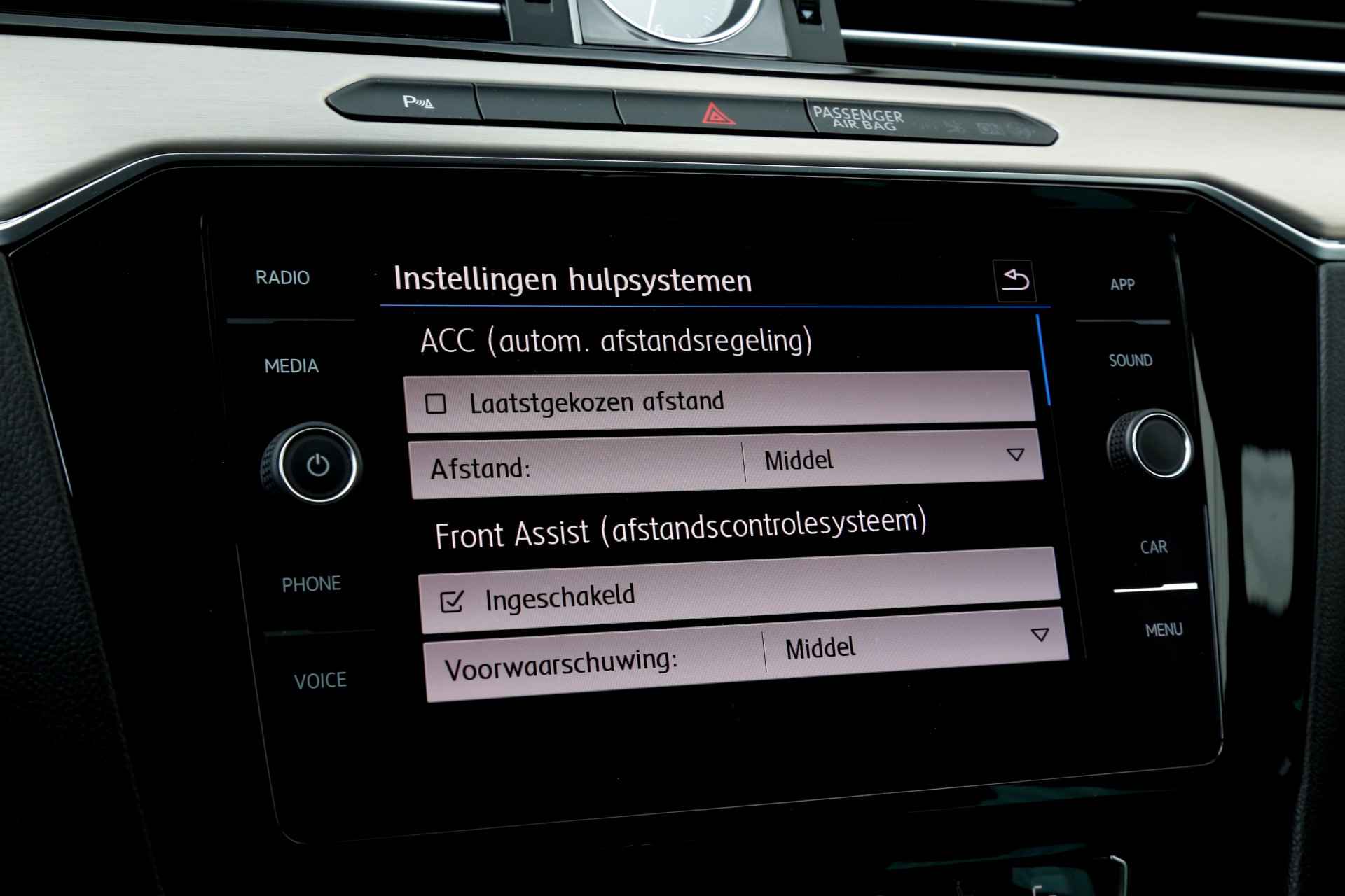 Volkswagen Passat Variant 1.4 TSI GTE Plug in Highline 218PK Aut.*Perfect VW Onderh.*BTW*Virtual Cockpit/ACC/Apple Carplay-Android/Elek. Trekhaak/ - 12/61
