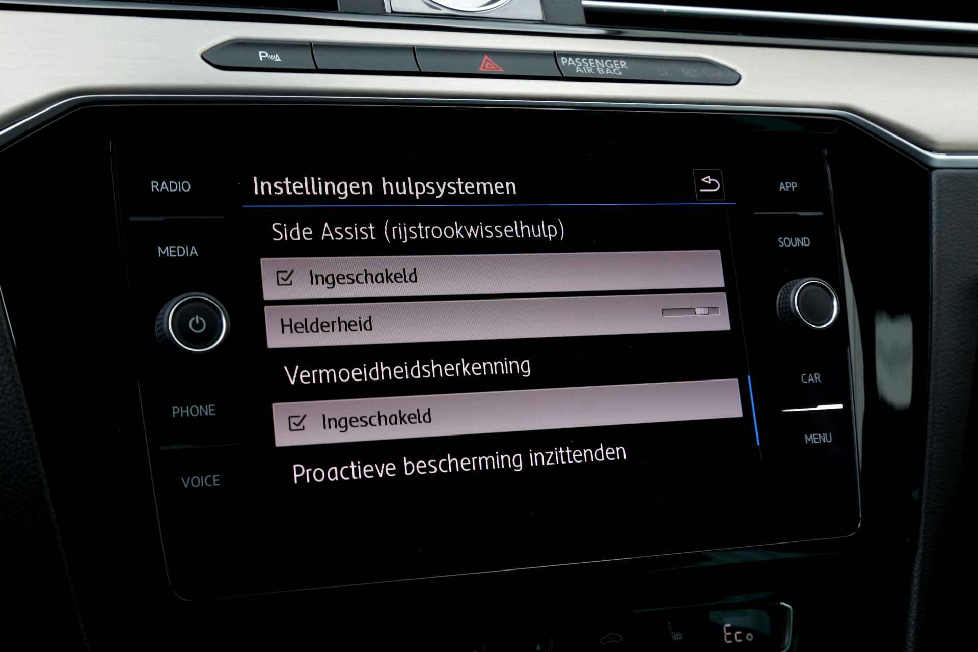 Volkswagen Passat Variant 1.4 TSI GTE Plug in Highline 218PK Aut.*Perfect VW Onderh.*BTW*Virtual Cockpit/ACC/Apple Carplay-Android/Elek. Trekhaak/ - 14/61