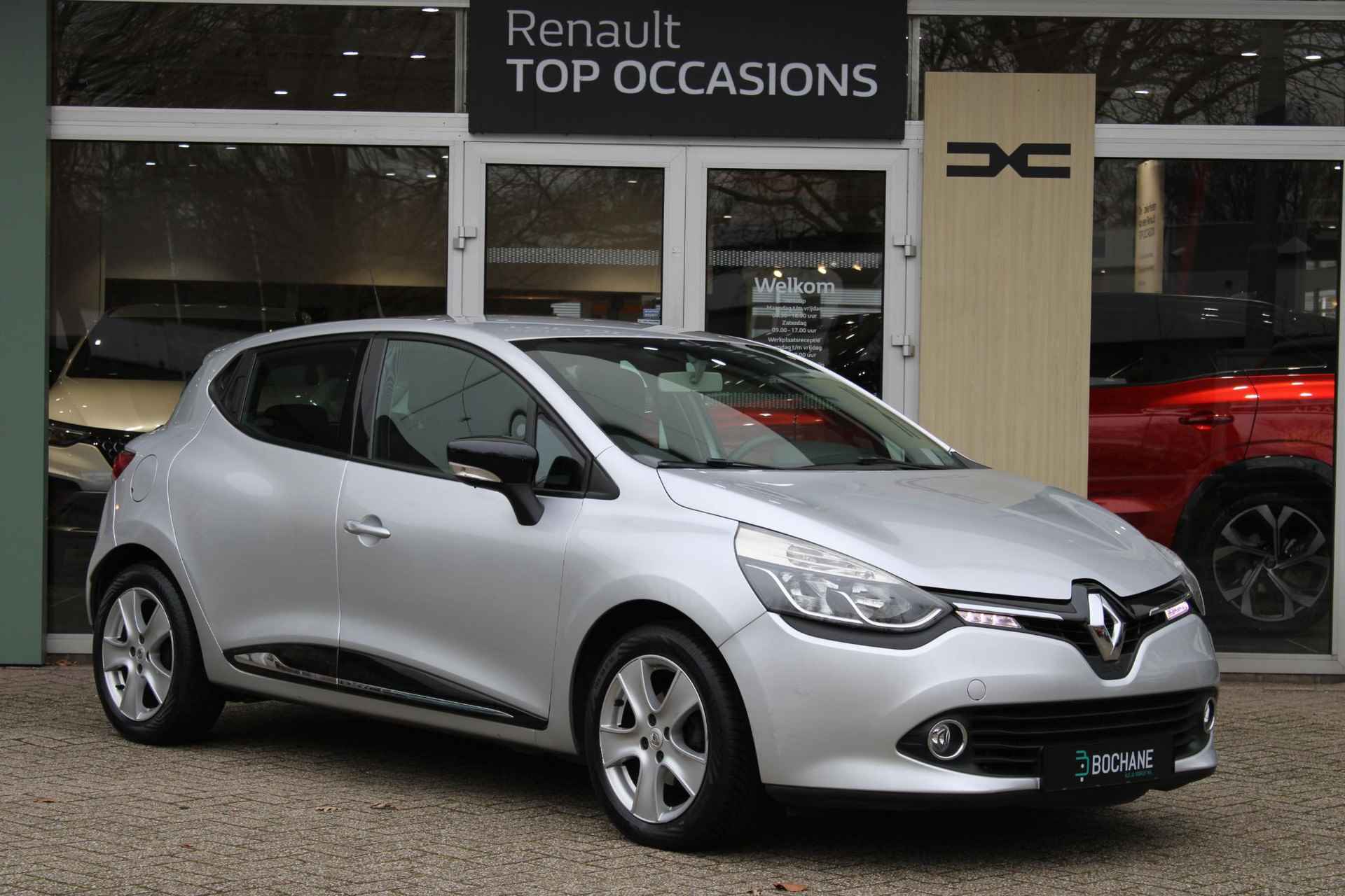 Renault Clio 0.9 TCe 90 Expression | Parkeersensoren | Trekhaak | All-Season banden - 6/35