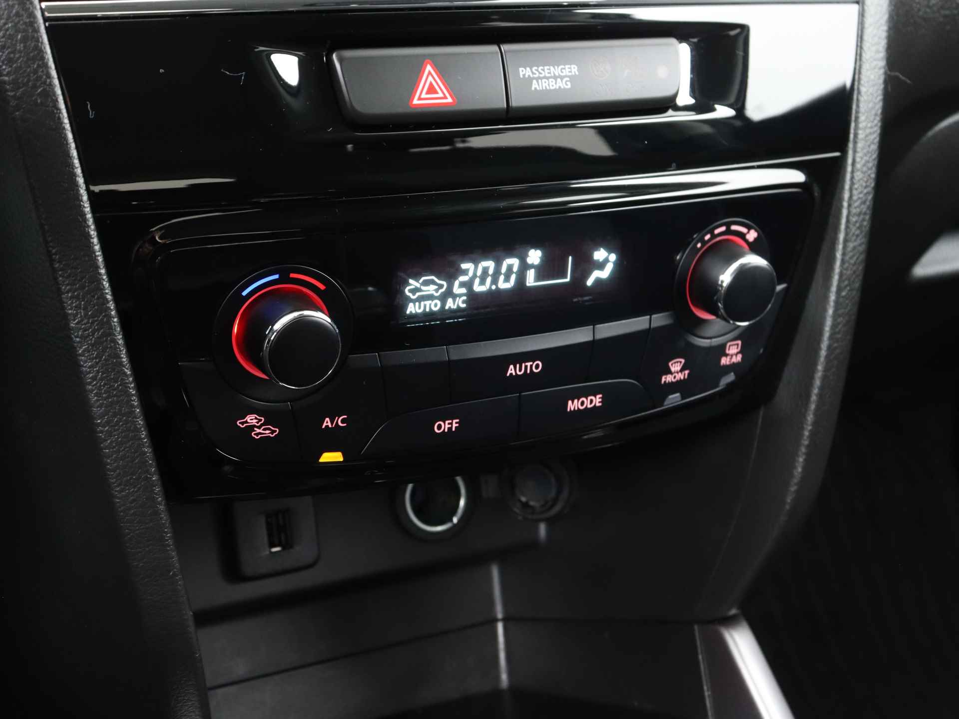Suzuki Vitara 1.4 Boosterjet Select Smart Hybrid | Camera | Stoelverwarming | Adaptive Cruise Control | Navigatie | - 10/38