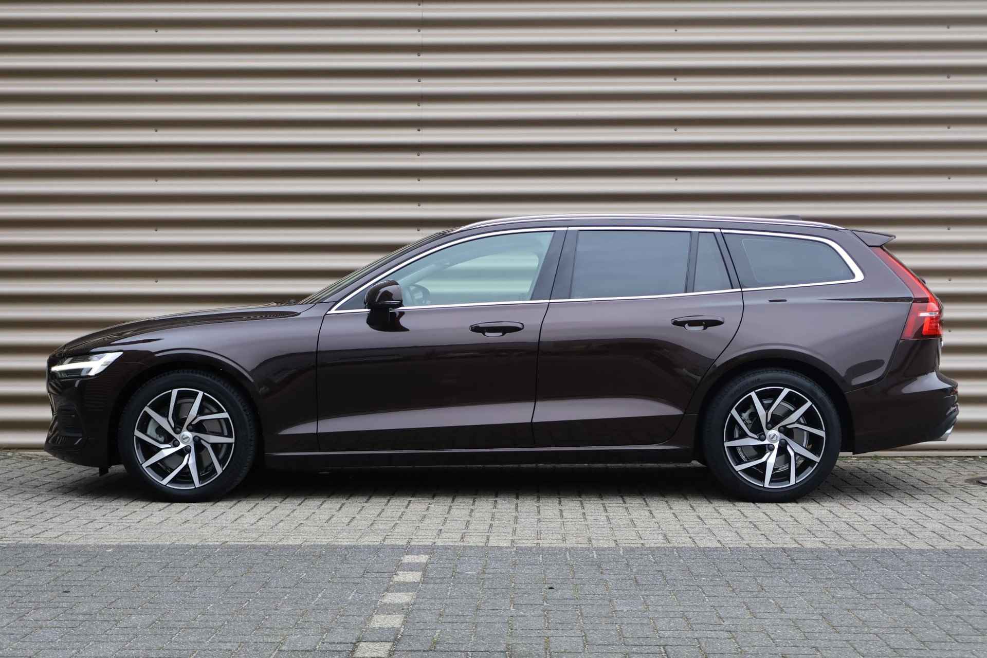 Volvo V60 T5 Momentum | Trekhaak | Beige leder | Dealer onderhouden - 11/50