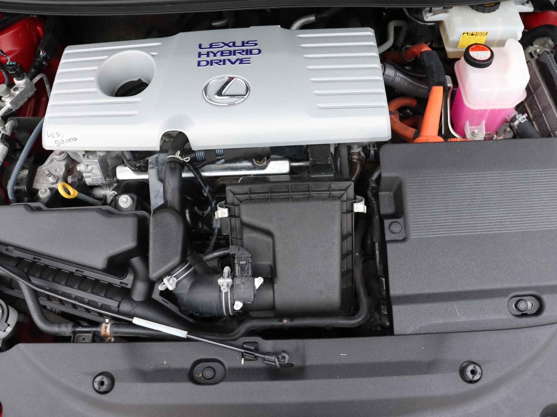Lexus CT 200h | Parkeersensoren | 16" Velgen | Bluetooth Carkit | - 33/37