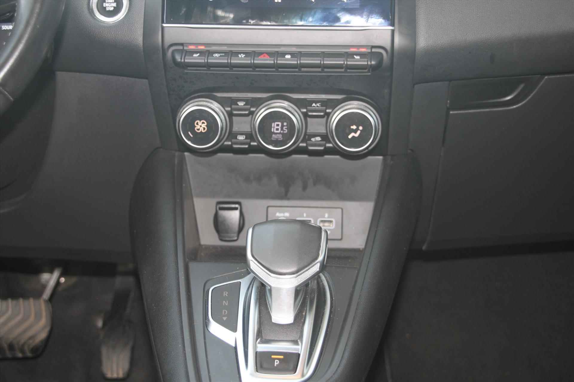 RENAULT Captur 130PK-INTENS-AUTOM-59DKM-PANODAK-NAVI-CAMERA- - 18/29