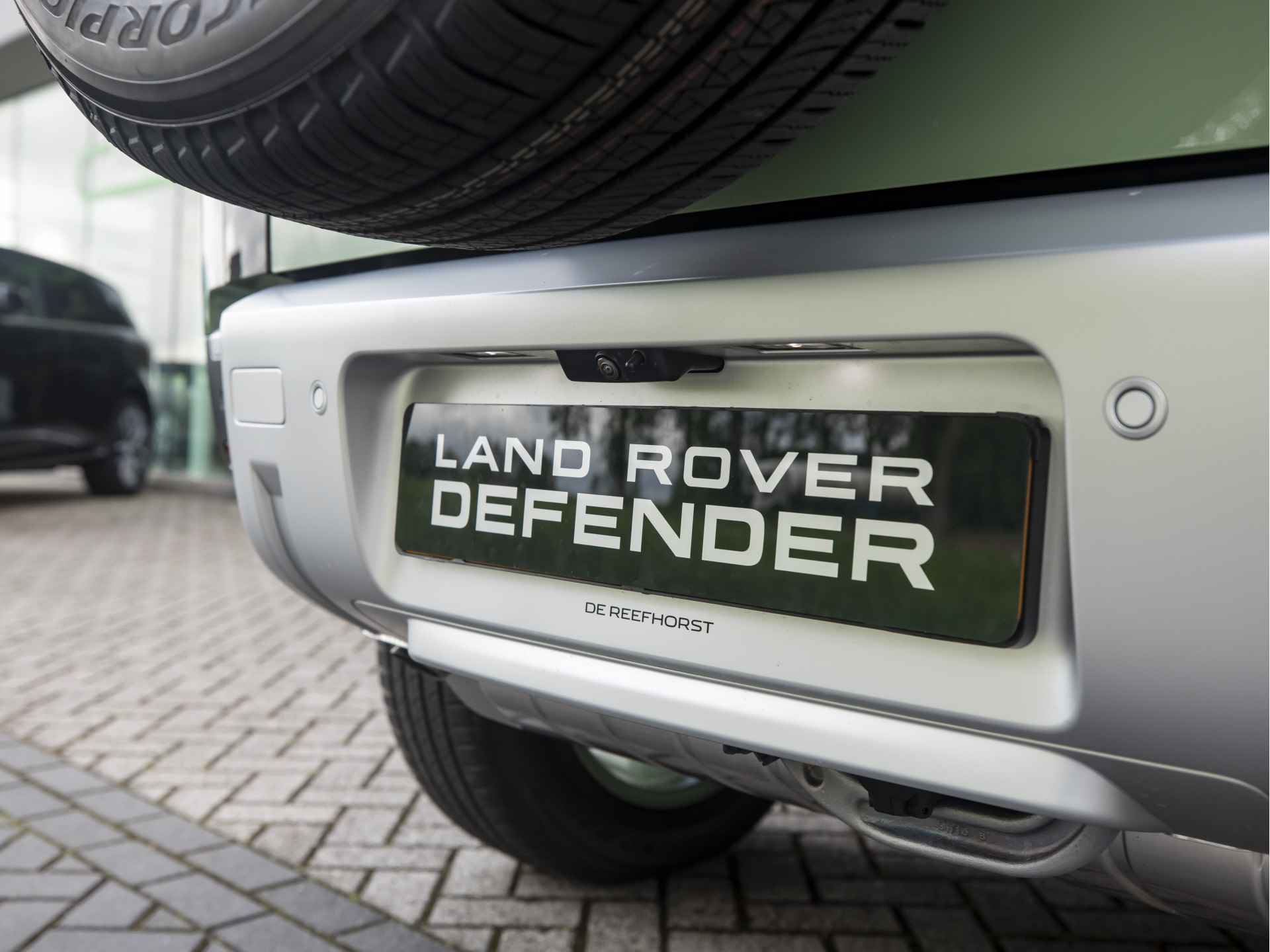 Land Rover Defender P400e 110 75th Limited Edition AWD | NIEUW - Direct Leverbaar | Head-Up Display | Elektr. Trekhaak | - 33/64