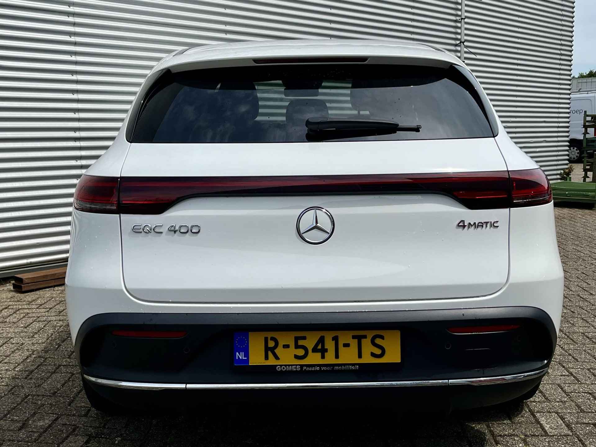 Mercedes-Benz EQC 400 4MATIC AMG | Schuifdak | RijAssistent - 24/26