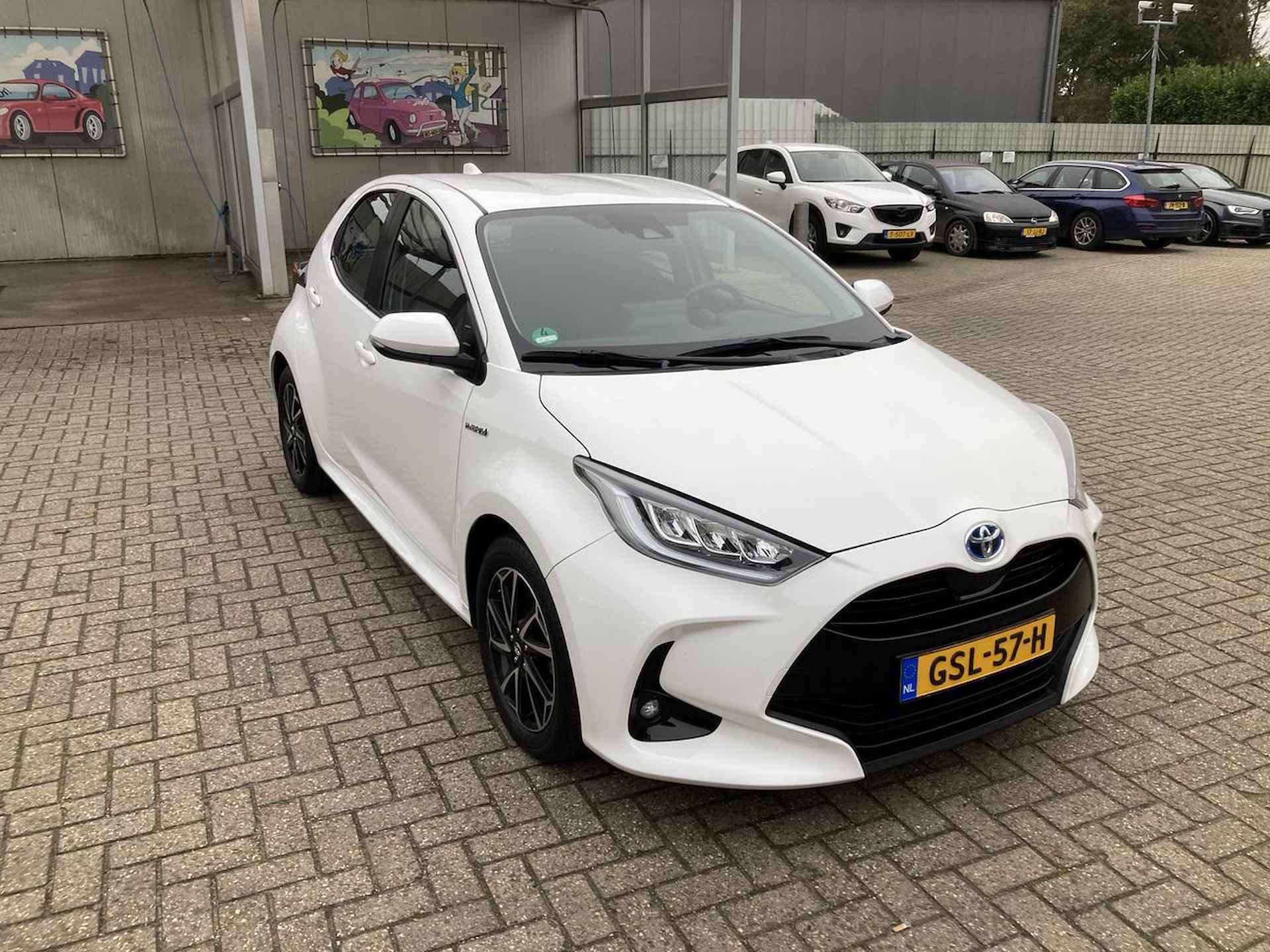 Toyota Yaris 1.5 HYBRIDE DYNAMIC - 3/14