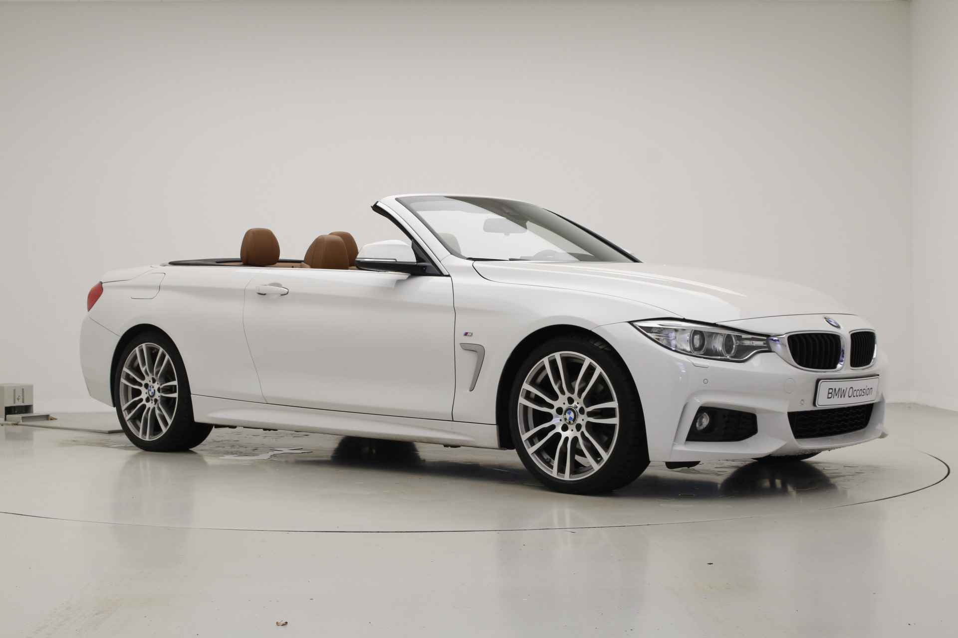 BMW 4 Serie Cabrio 430i High Exec. | M-Sport | Adaptief M-onderstel | Keyless | Head-up | Xenon | Navi Prof. | Apple CarPlay | Stoel + Stuur Service inclusief 05-27 - 8/33