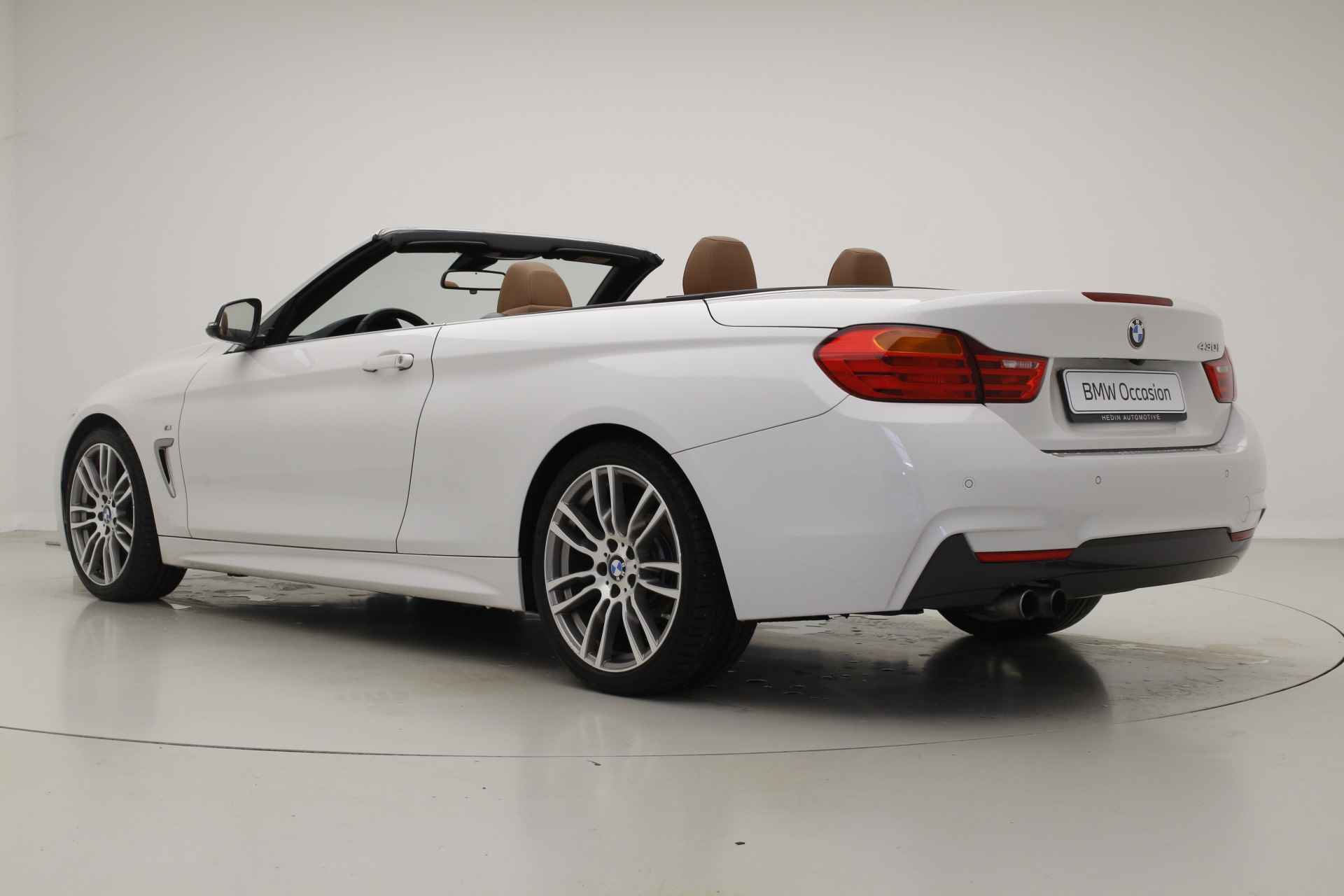 BMW 4 Serie Cabrio 430i High Exec. | M-Sport | Adaptief M-onderstel | Keyless | Head-up | Xenon | Navi Prof. | Apple CarPlay | Stoel + Stuur Service inclusief 05-27 - 13/33