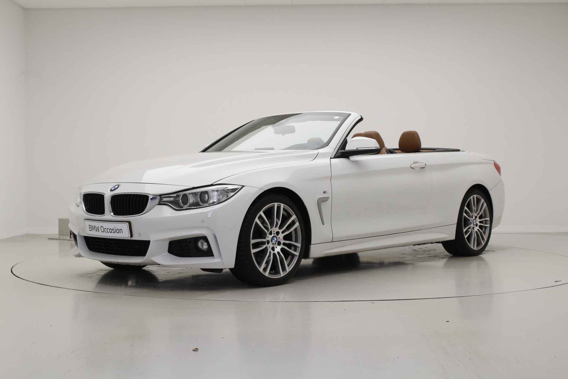 BMW 4 Serie Cabrio 430i High Exec. | M-Sport | Adaptief M-onderstel | Keyless | Head-up | Xenon | Navi Prof. | Apple CarPlay | Stoel + Stuur Service inclusief 05-27 - 3/33