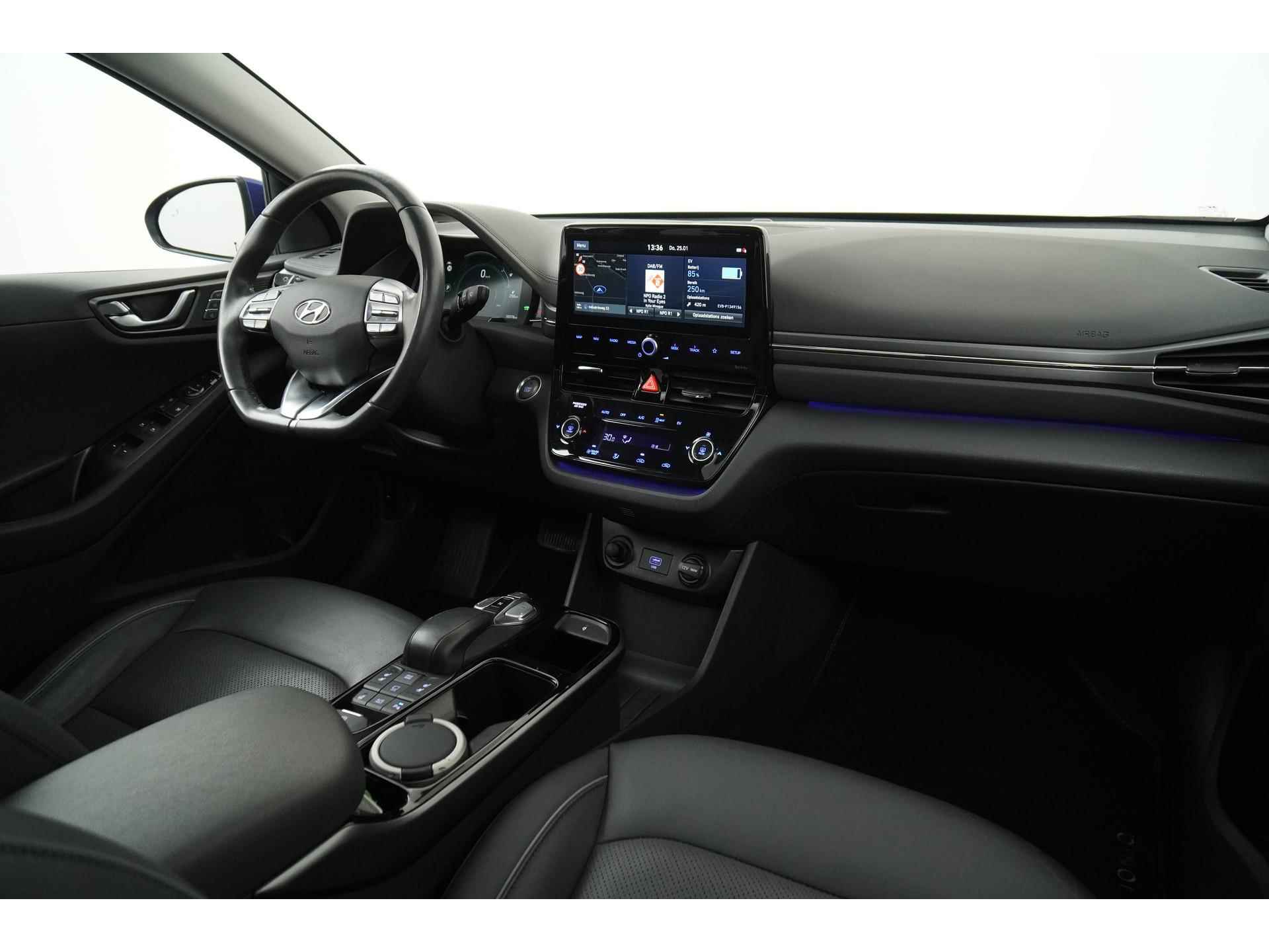 Hyundai IONIQ Premium Sky EV 38 kWh | 20795 na subsidie | Schuifdak | Zondag Open! - 2/48