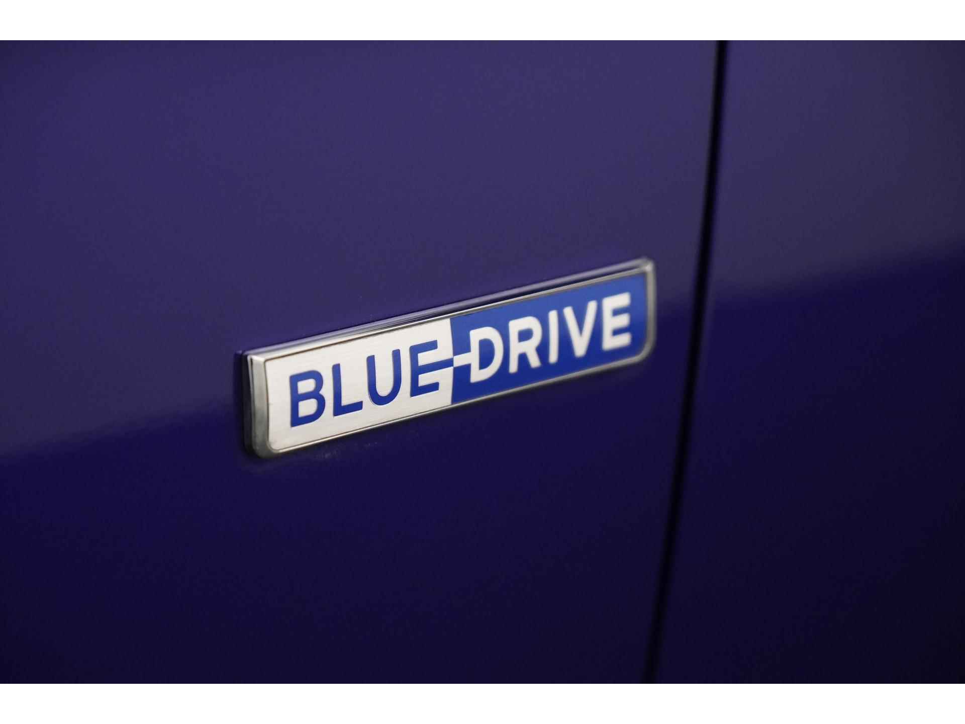 Hyundai IONIQ Premium Sky EV 38 kWh | 20795 na subsidie | Schuifdak | Zondag Open! - 33/48