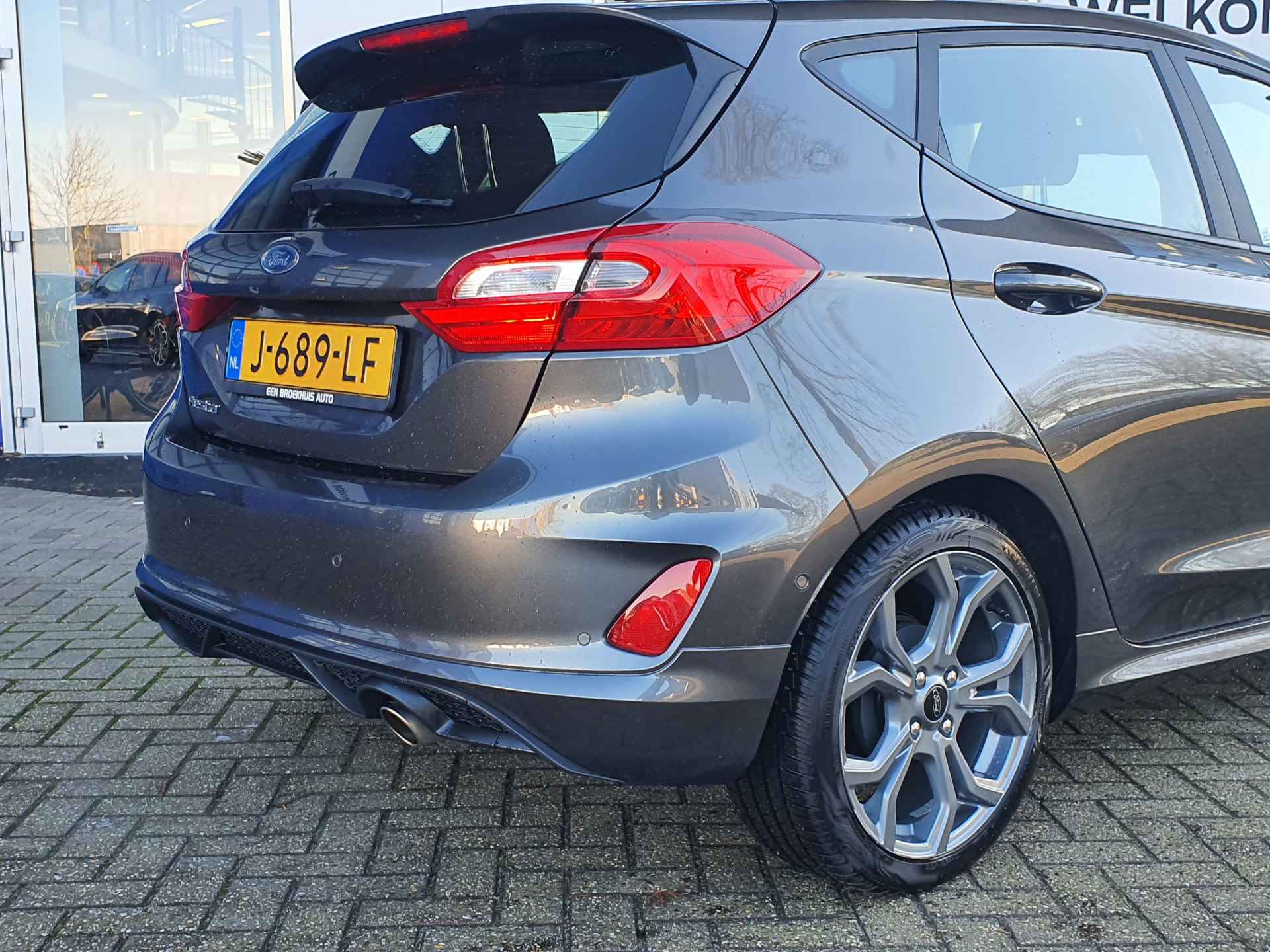 Ford Fiesta 1.0 ST-Line | 1e eigenaar | 17 inch | Winter Pack | Cruise Control - 35/36