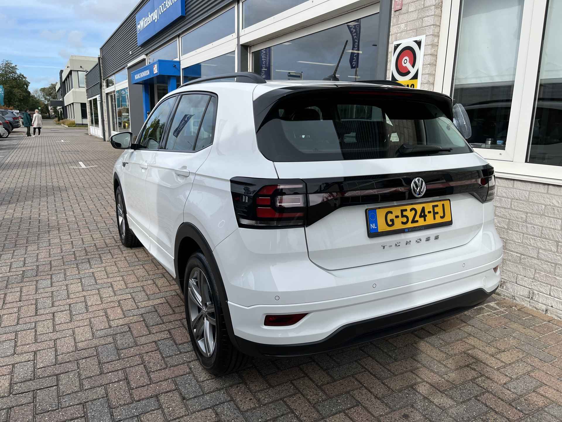 Volkswagen T-Cross 1.0 TSI R-Line / NAVIGATIE / 2x R-LINE / APP-CONNECT / AIRCO / ADAPTIEVE CRUISE CONTROL / DAB / - 6/41