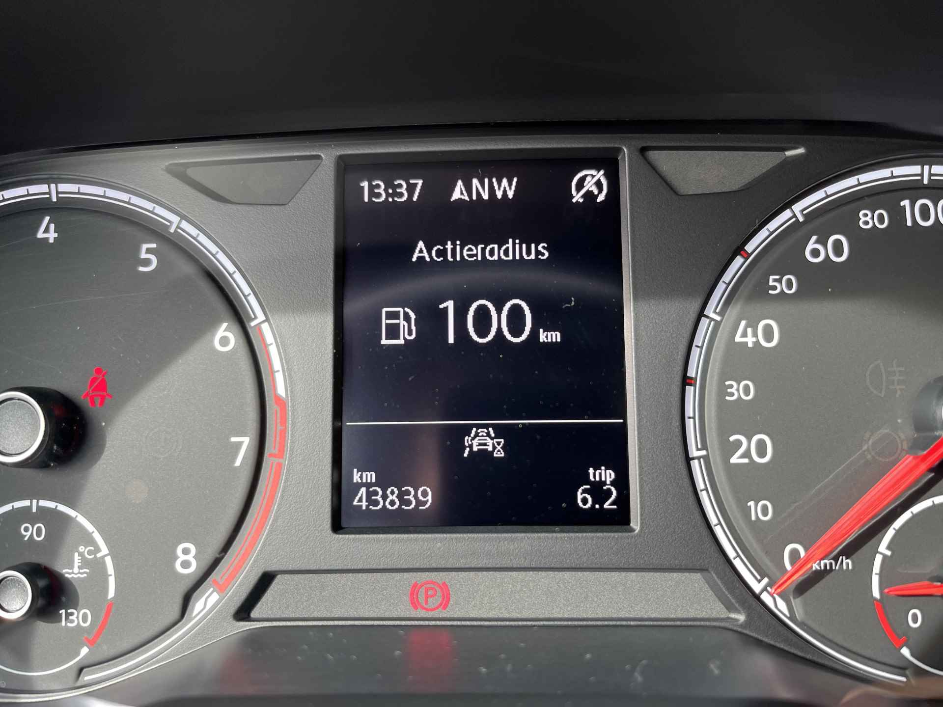 Volkswagen T-Cross 1.0 TSI R-Line / NAVIGATIE / 2x R-LINE / APP-CONNECT / AIRCO / ADAPTIEVE CRUISE CONTROL / DAB / - 7/41