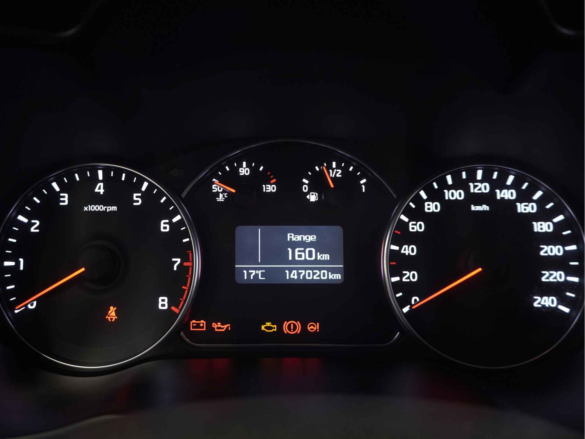 Kia Carens 1.6 GDi DynamicPlusLine | 7 zits | Clima | Cruise | Navi | Apple Carplay / Android Auto | Trekhaak | Rijklaarprijs - 31/52