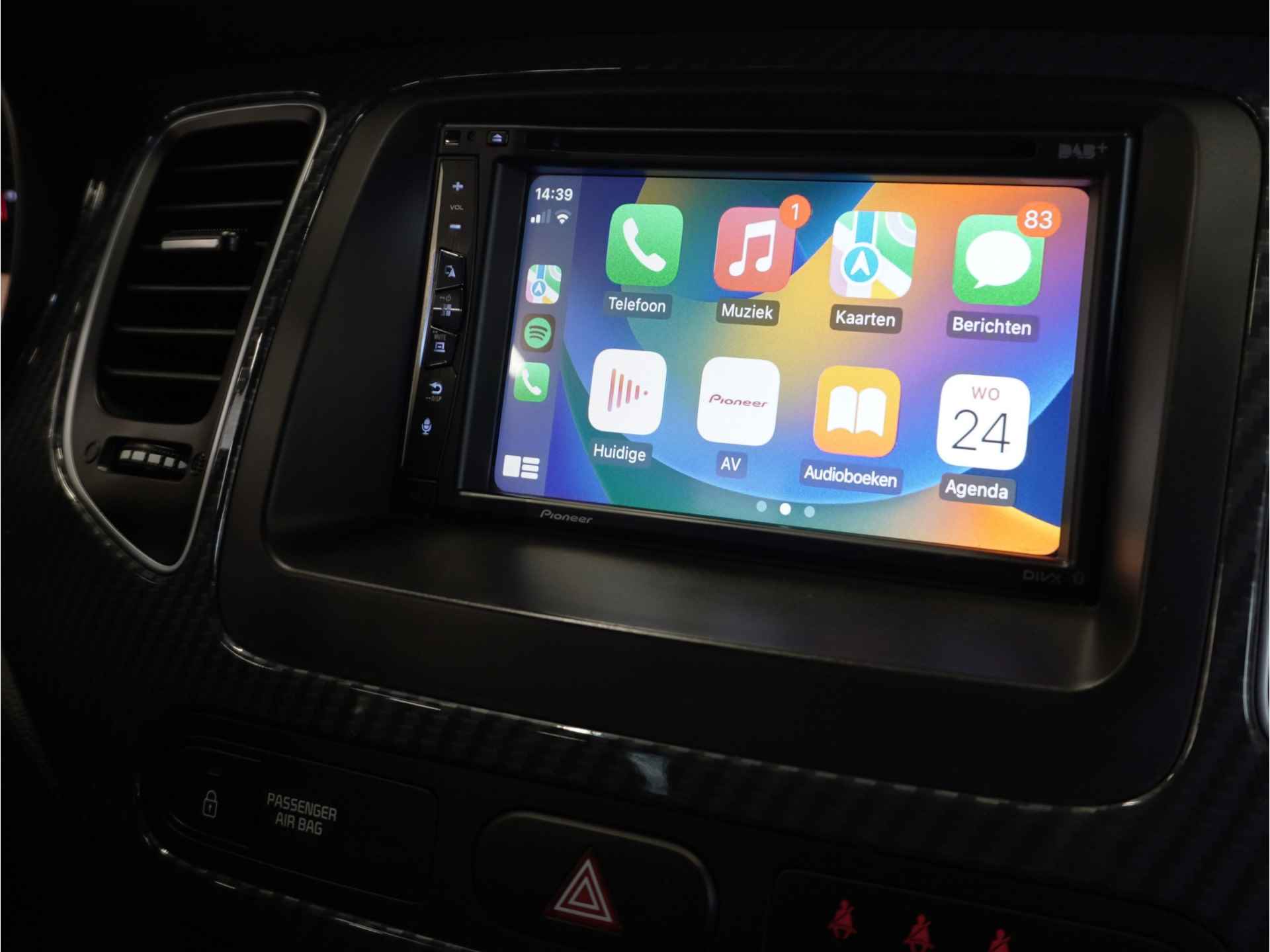 Kia Carens 1.6 GDi DynamicPlusLine | 7 zits | Clima | Cruise | Navi | Apple Carplay / Android Auto | Trekhaak | Rijklaarprijs - 39/52