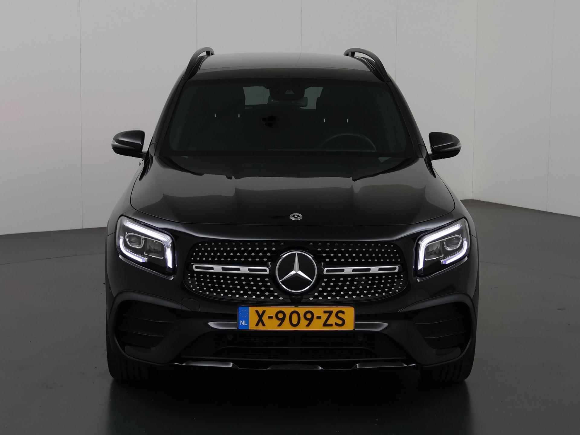 Mercedes-Benz GLB 200 AMG | AMG Line | Panorama | Adaptief onderstel | Nightpakket | Dodehoek Assistent | DISTRONIC | 20" AMG-velgen | - 4/46