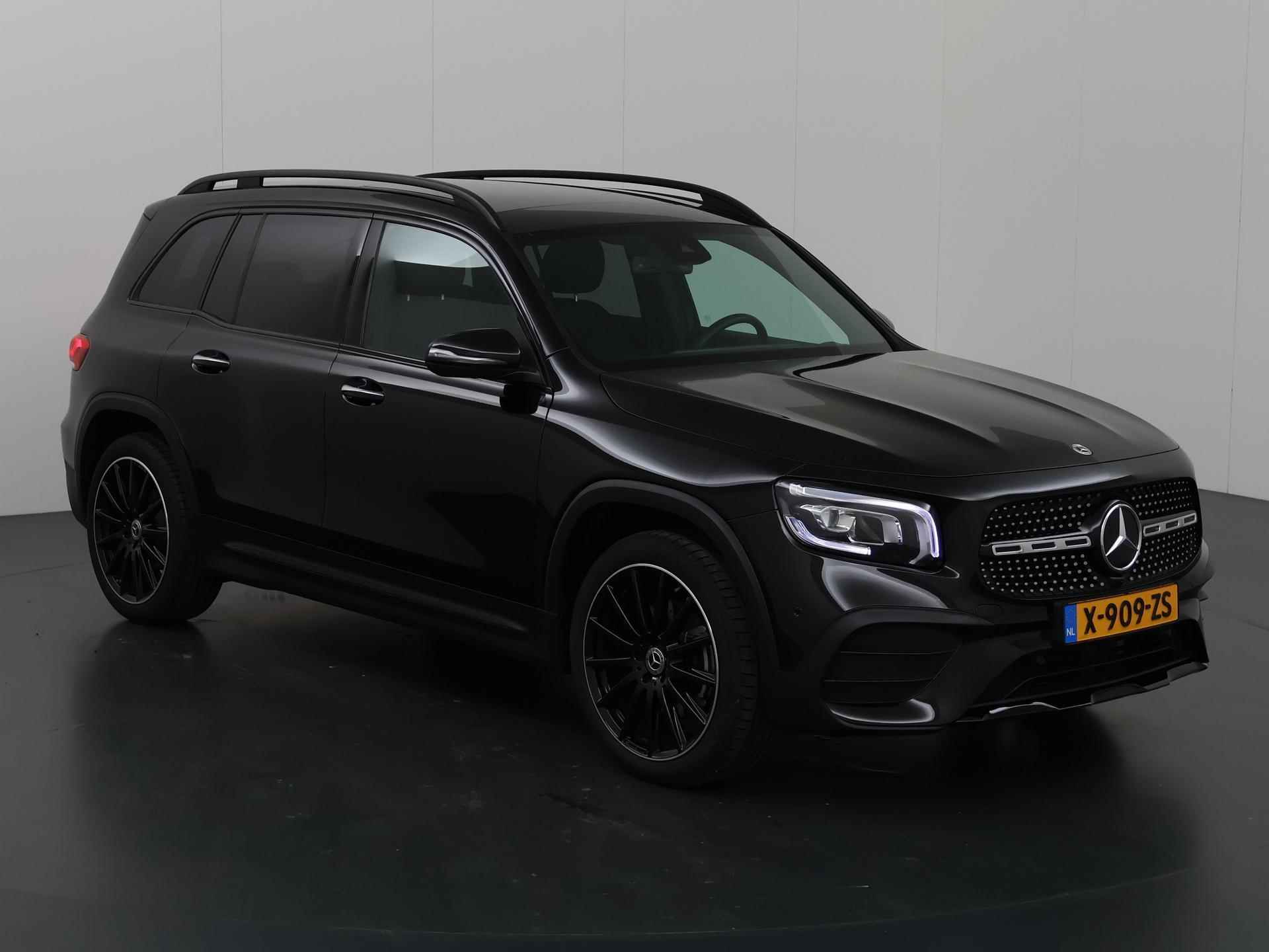 Mercedes-Benz GLB 200 AMG | AMG Line | Panorama | Adaptief onderstel | Nightpakket | Dodehoek Assistent | DISTRONIC | 20" AMG-velgen | - 24/46