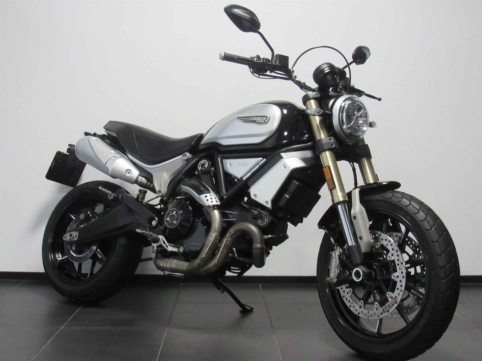 Ducati SCRAMBLER 1100 - 2/15